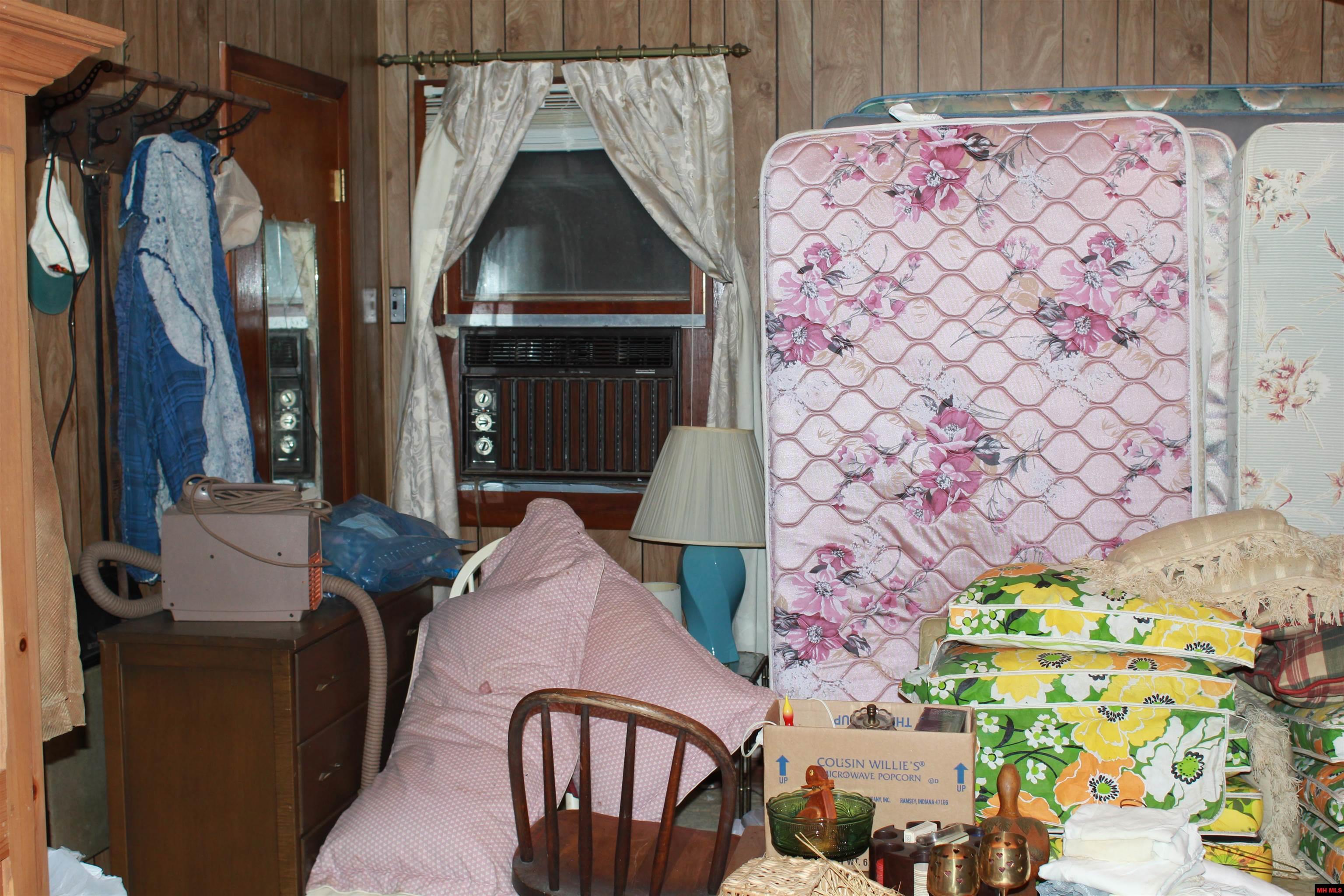 47 CONNER LANE Pontiac, MO 65729