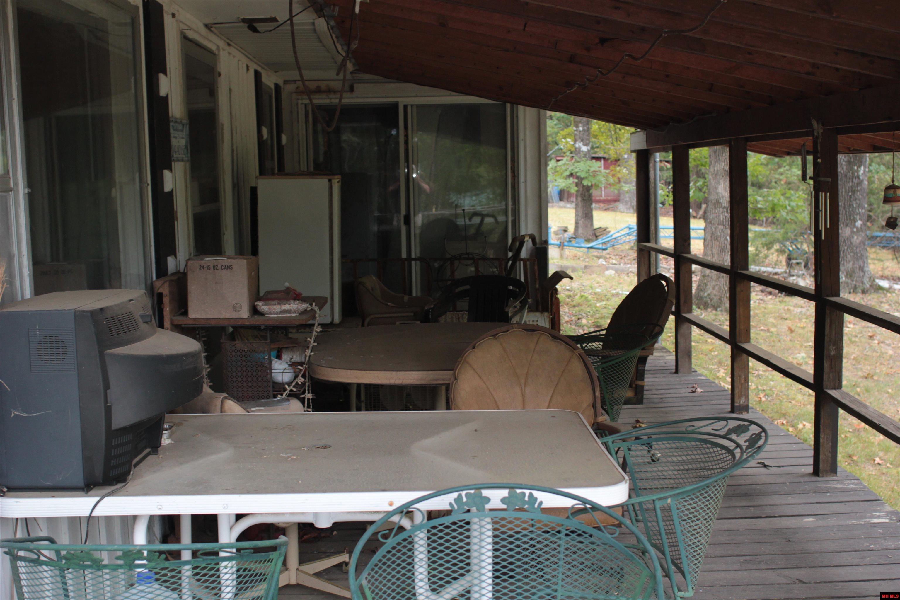 47 CONNER LANE Pontiac, MO 65729