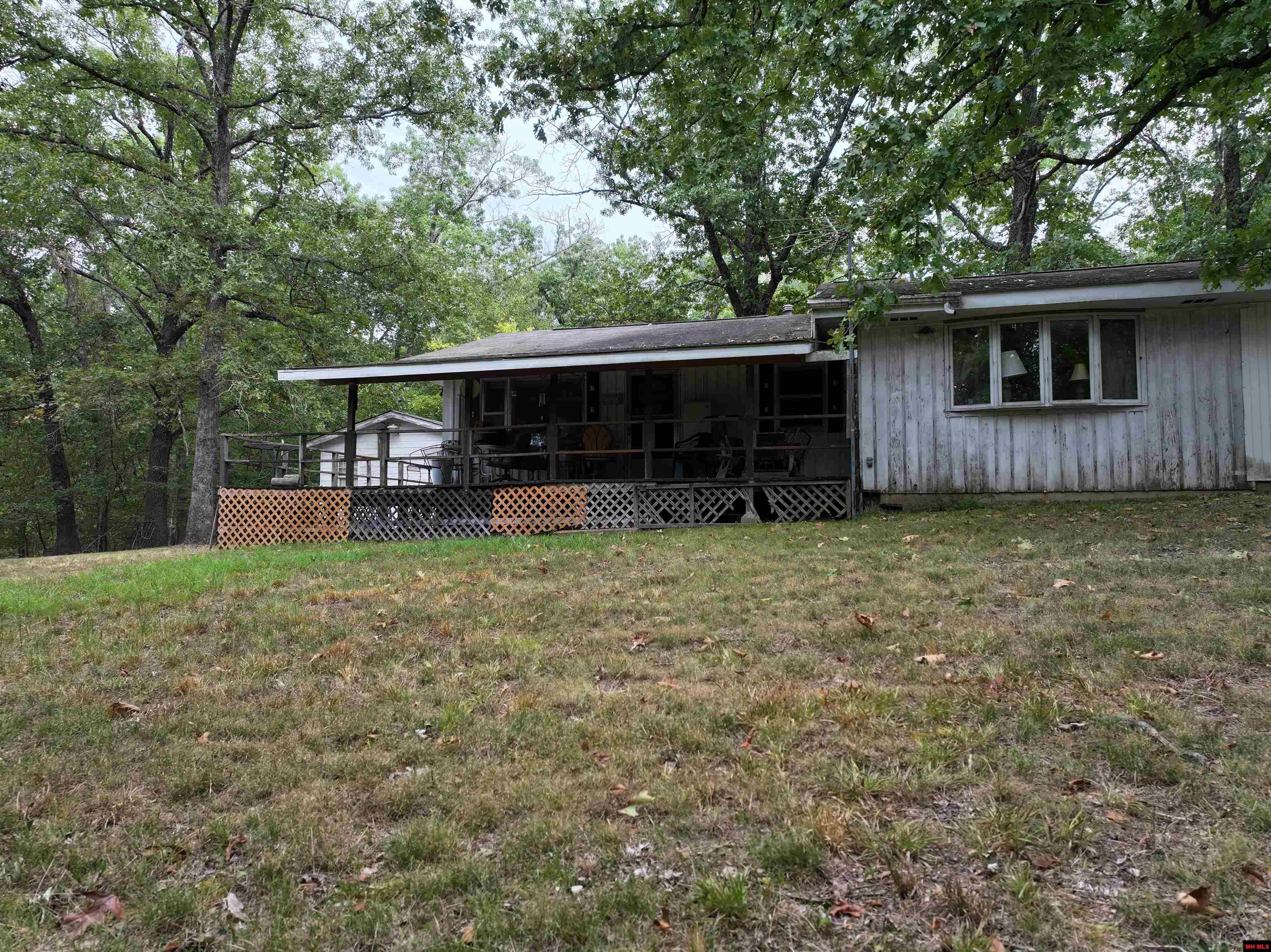 47 CONNER LANE Pontiac, MO 65729