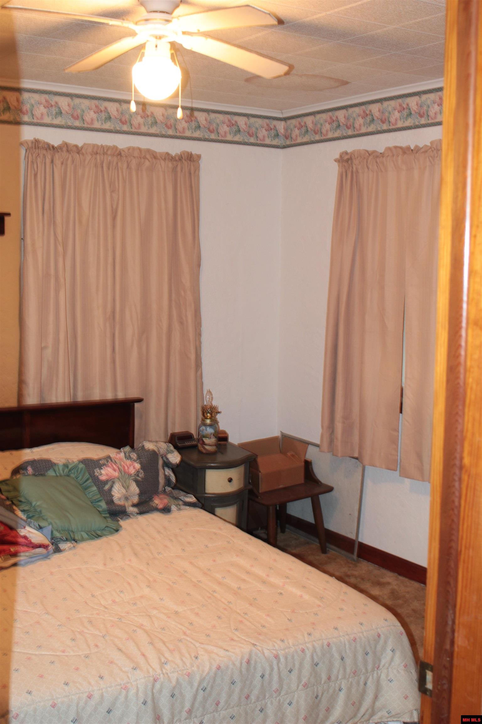 47 CONNER LANE Pontiac, MO 65729