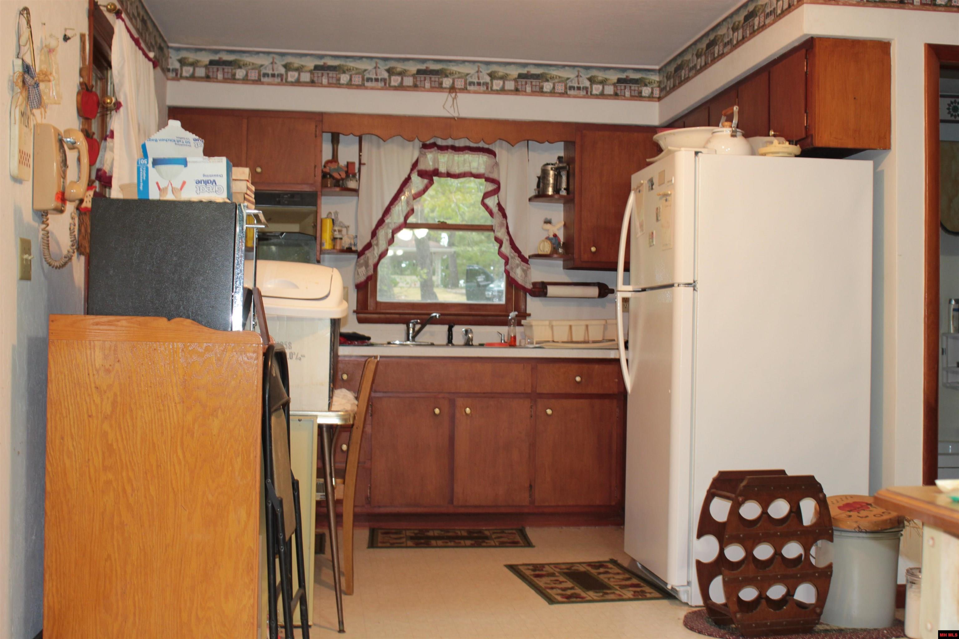 47 CONNER LANE Pontiac, MO 65729