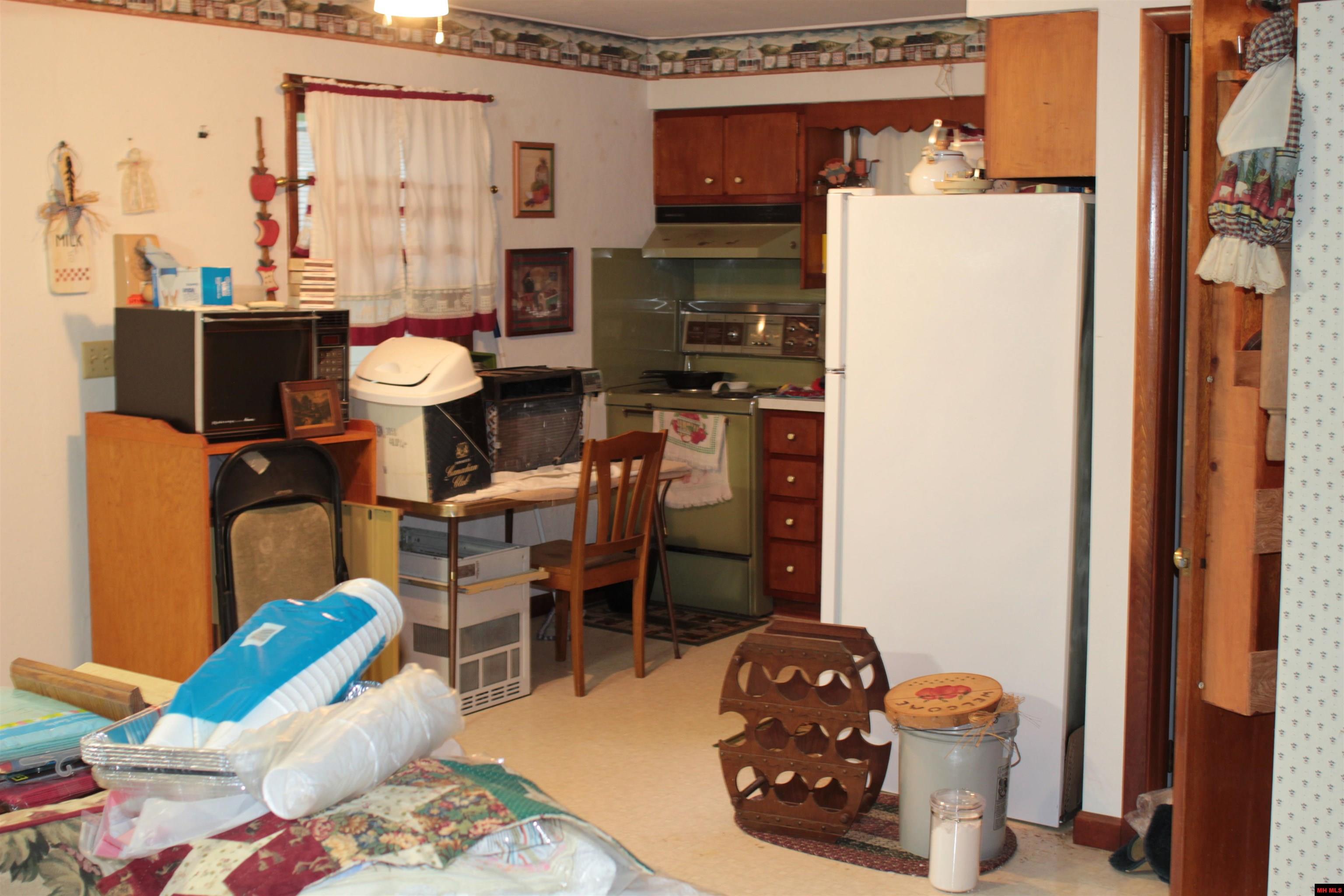 47 CONNER LANE Pontiac, MO 65729