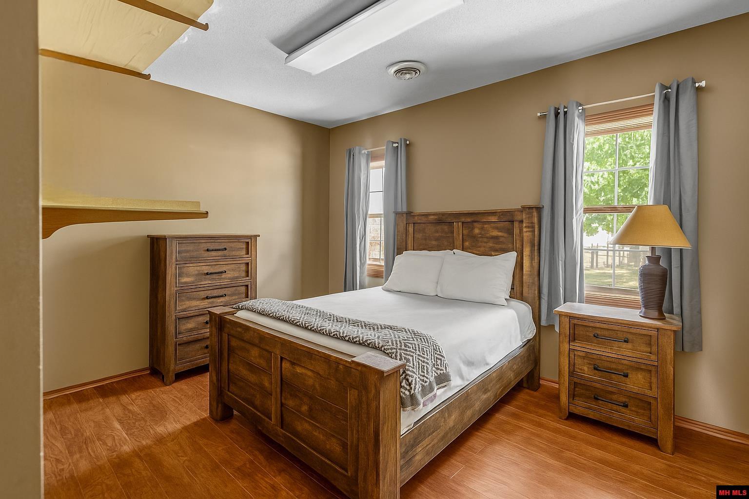 2573 WEST ROAD Mountain Home, AR