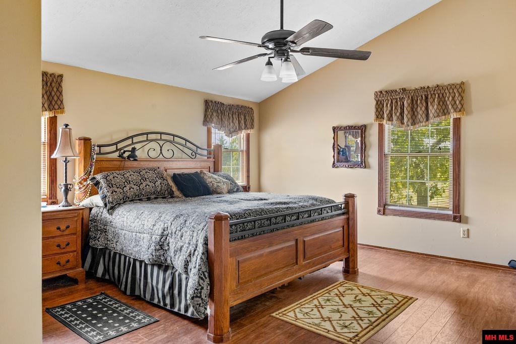 2573 WEST ROAD Mountain Home, AR