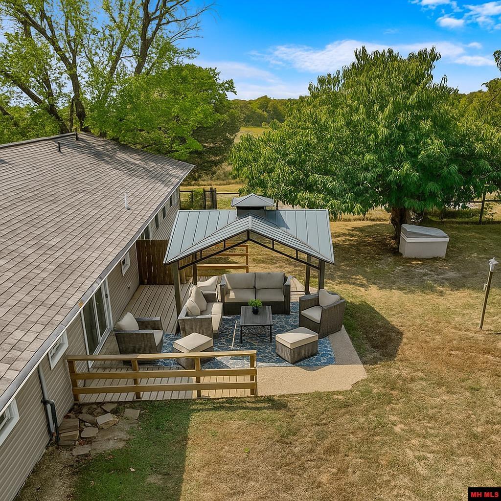 2573 WEST ROAD Mountain Home, AR