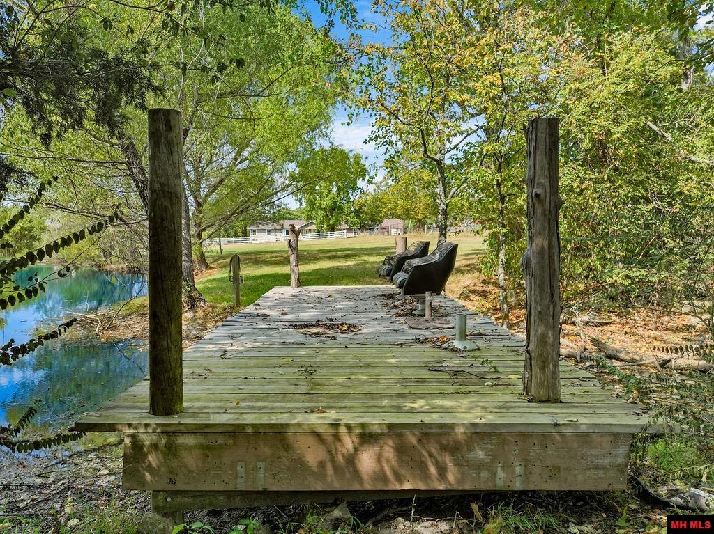 2573 WEST ROAD Mountain Home, AR