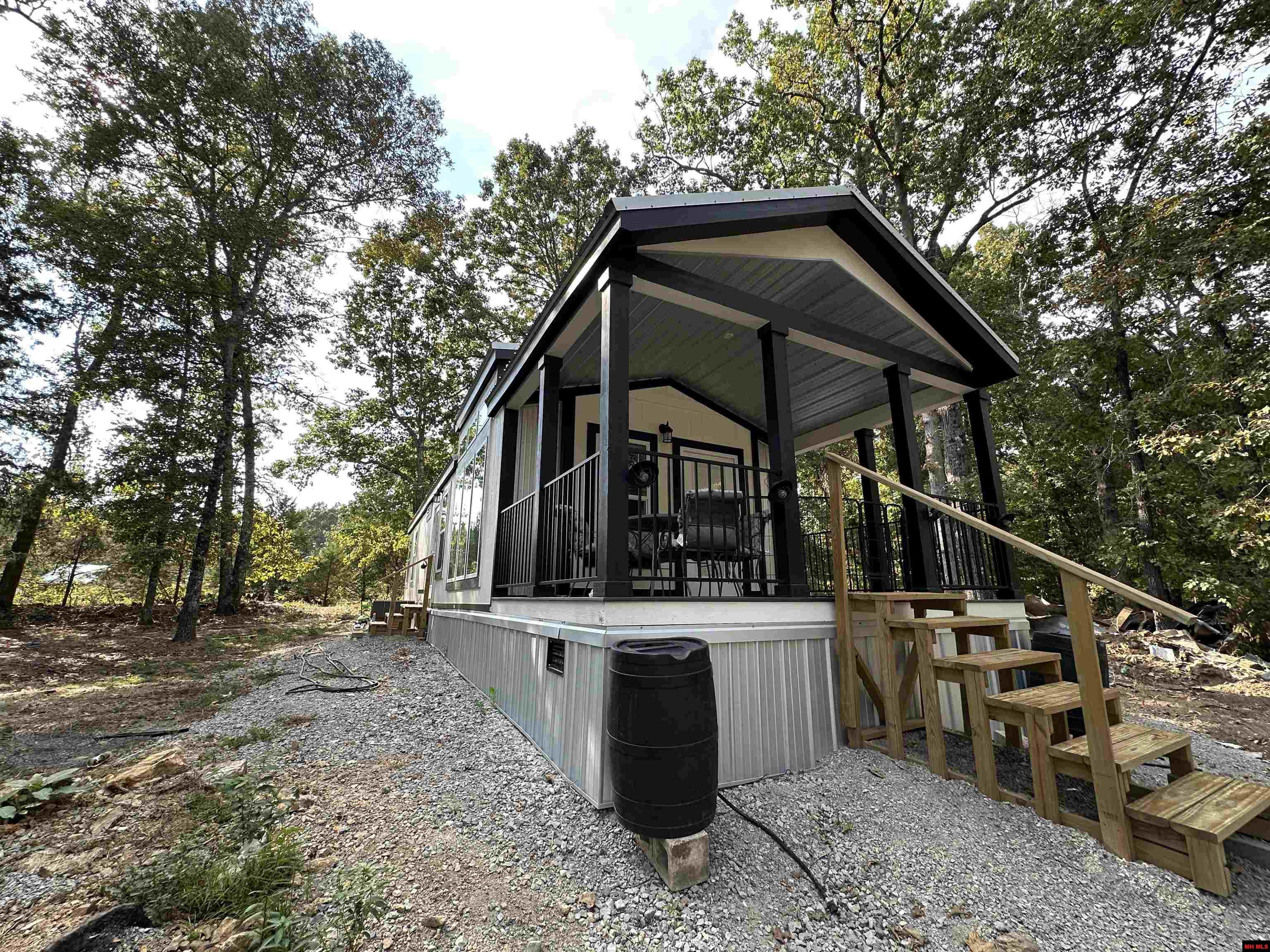 300 MC 6070 Flippin, AR 72634