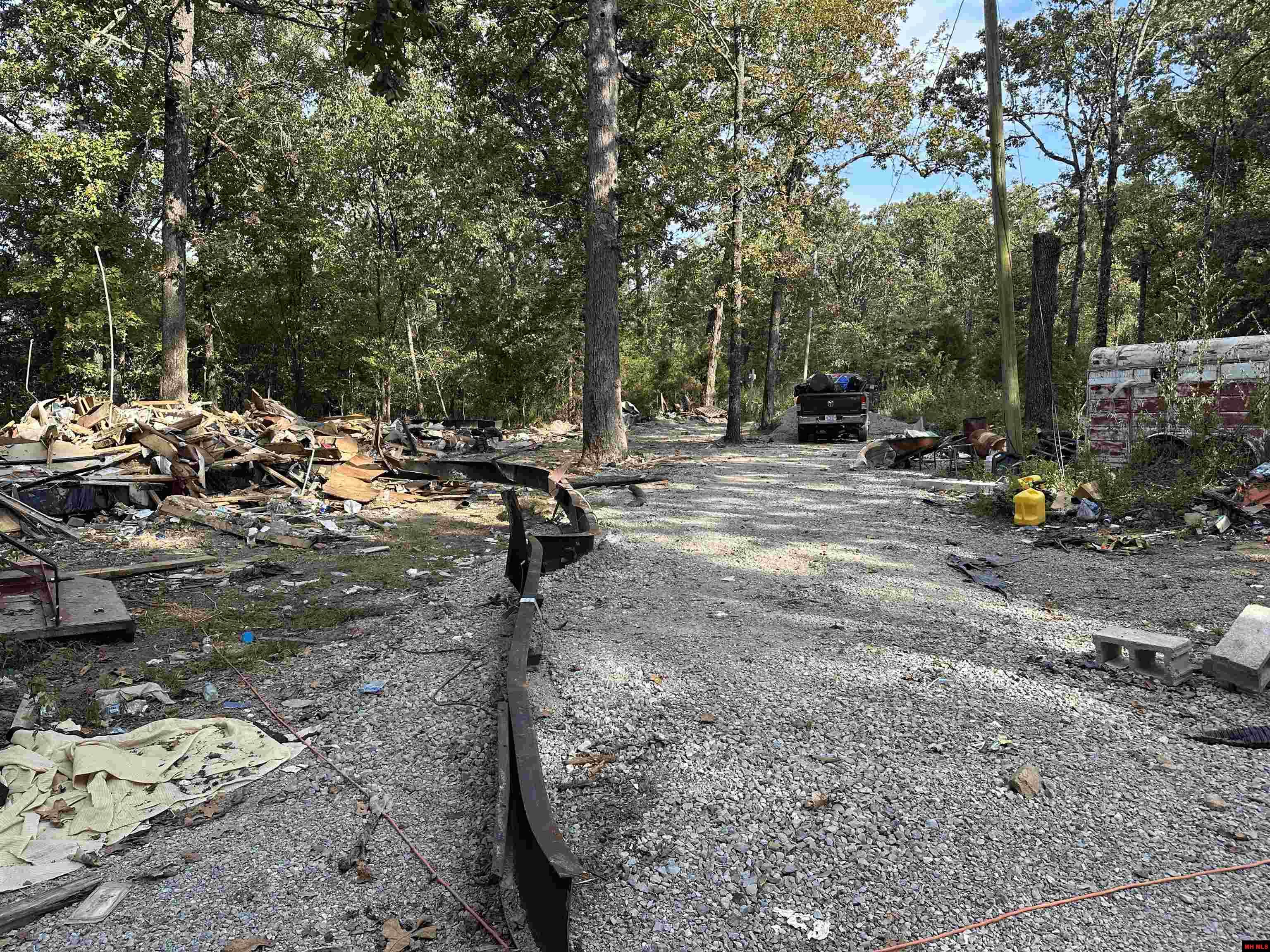 300 MC 6070 Flippin, AR 72634