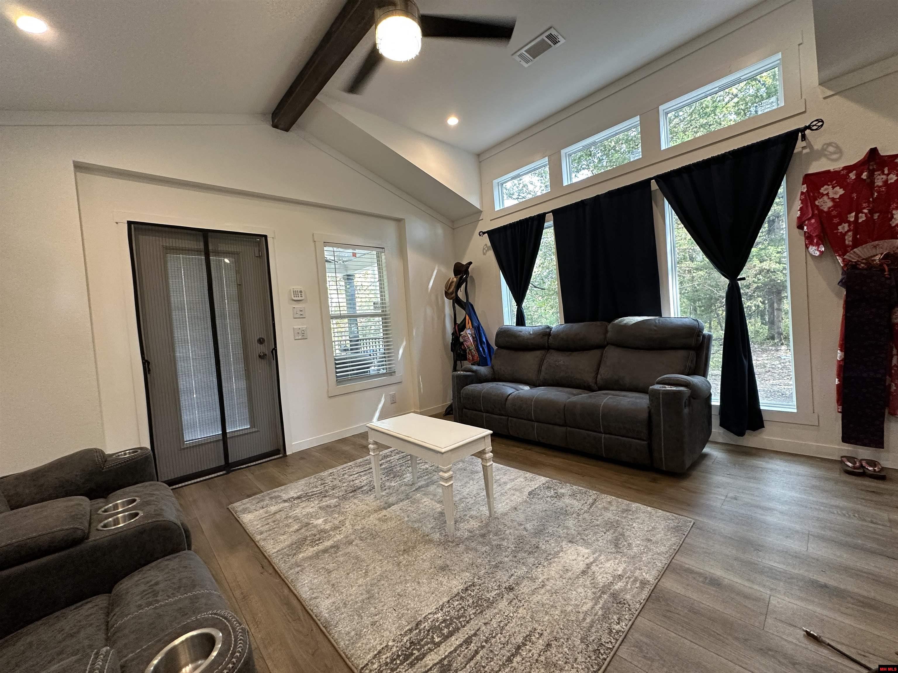 300 MC 6070 Flippin, AR 72634