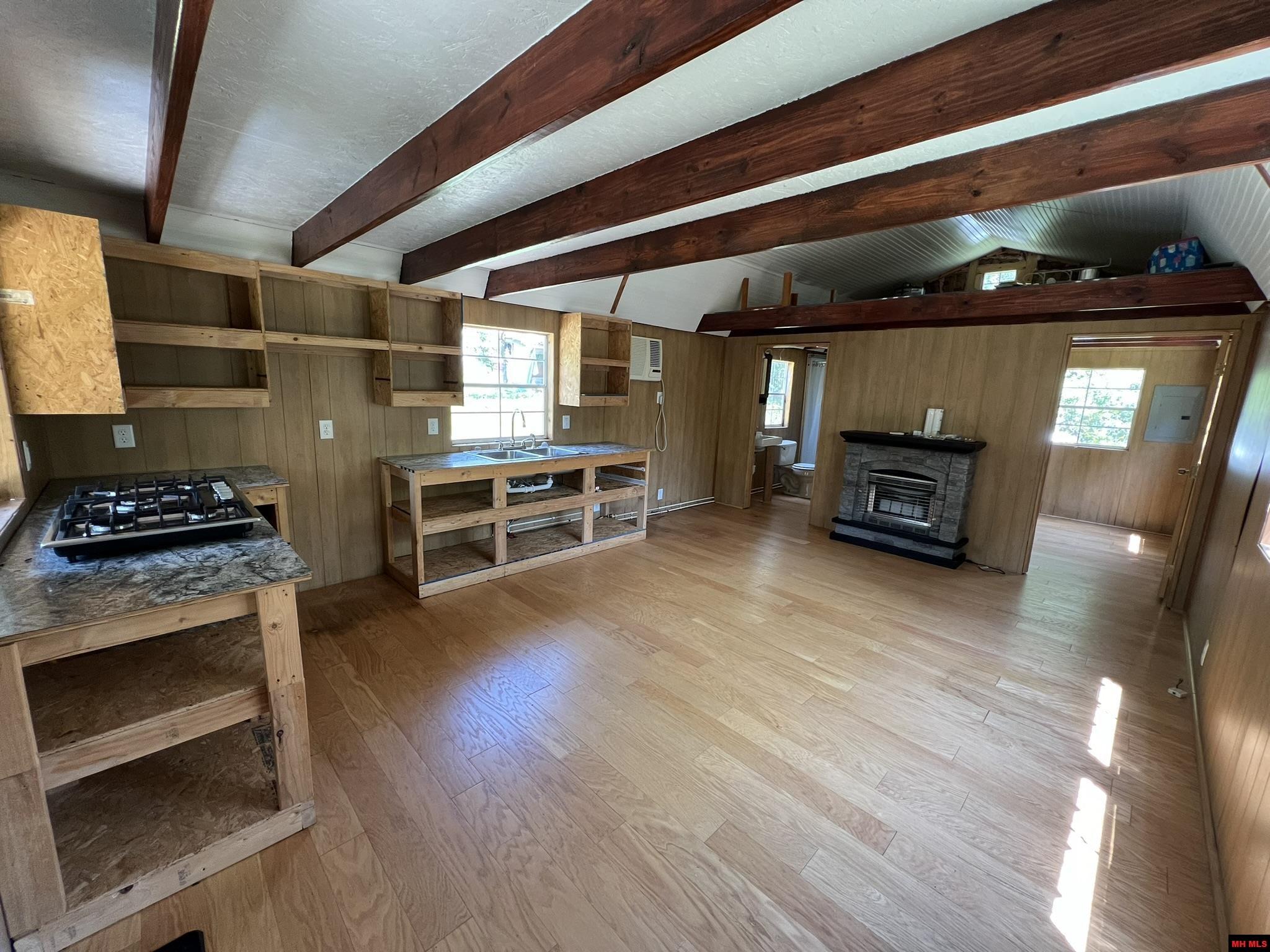 2829 MC 5032 Yellville, AR