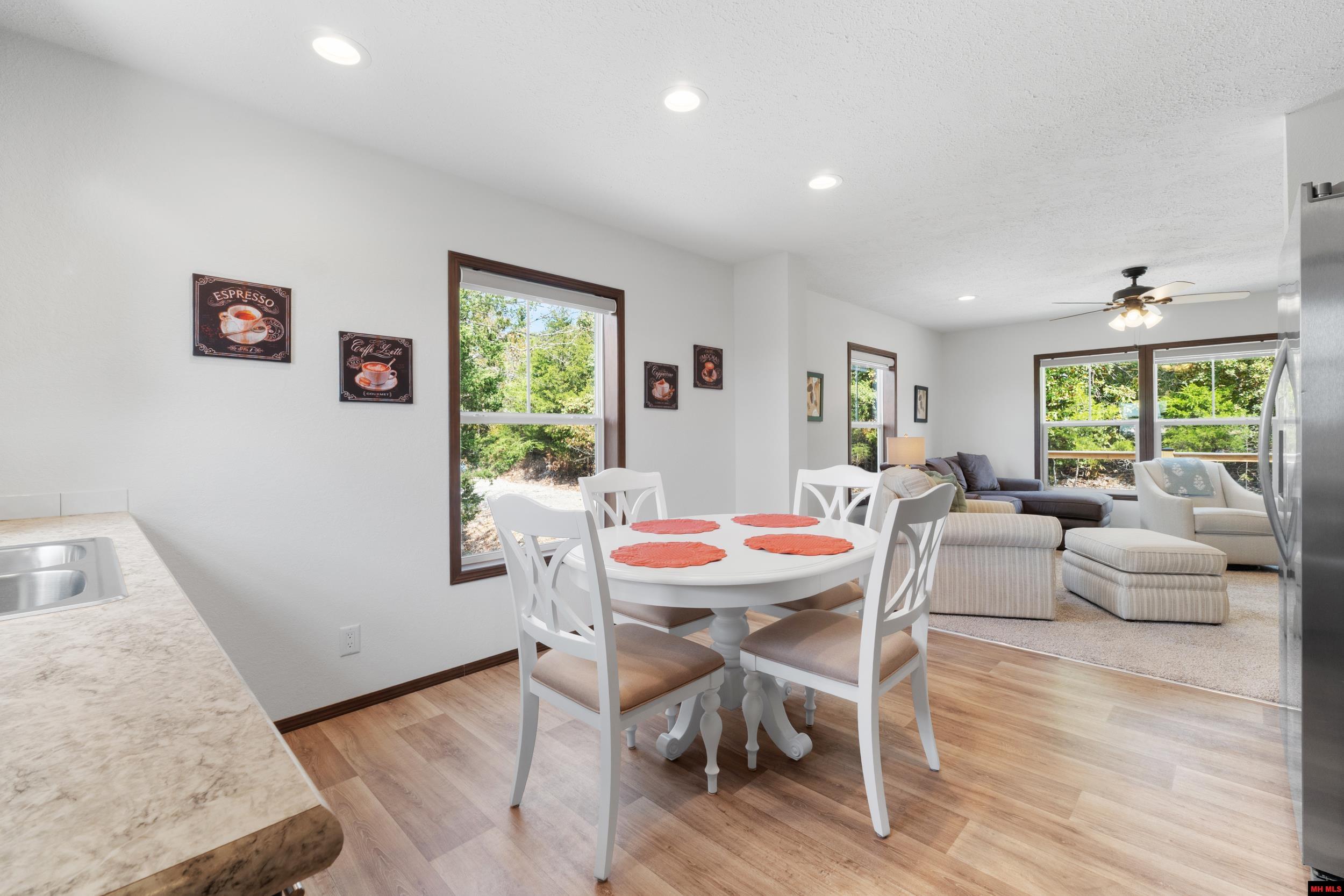 6488 N Hwy 201 North