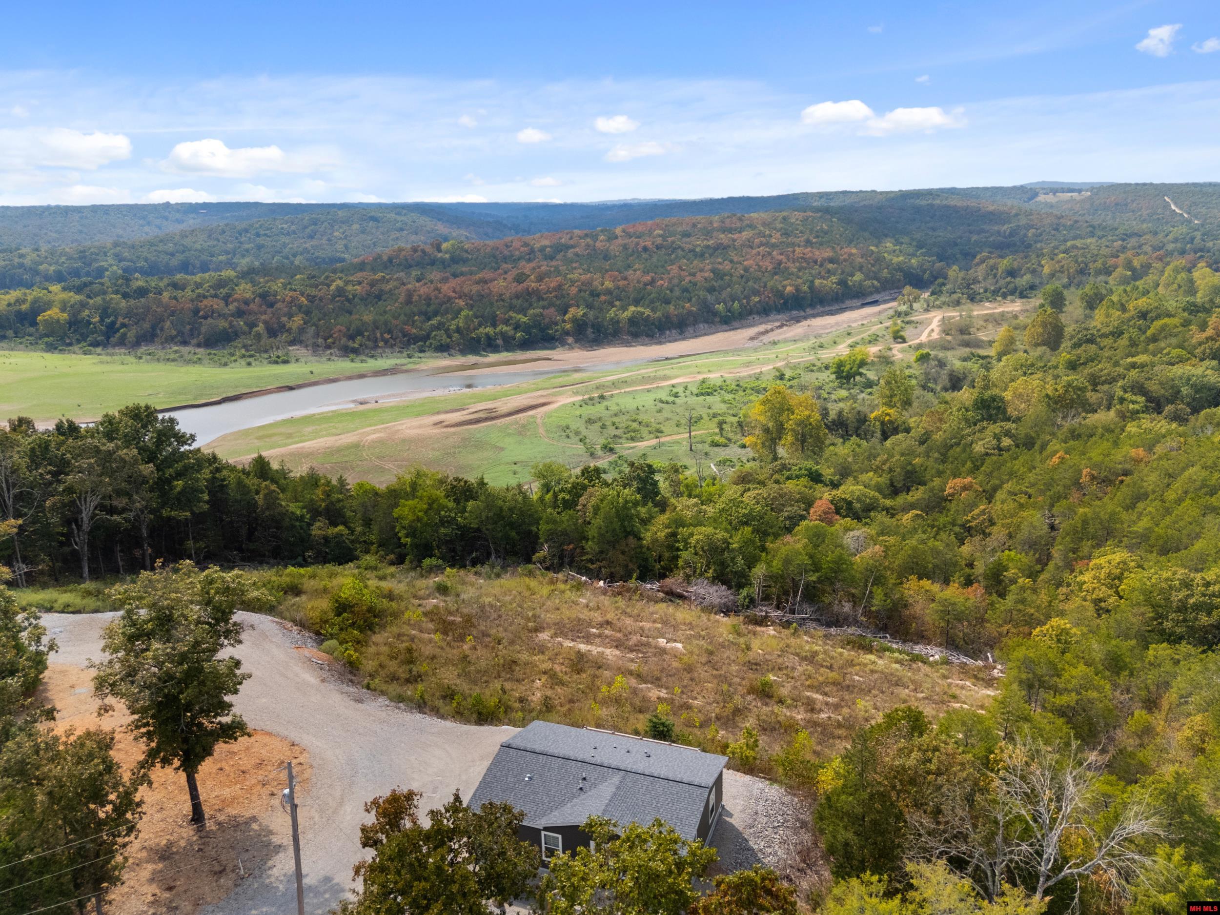 6488 N Hwy 201 North