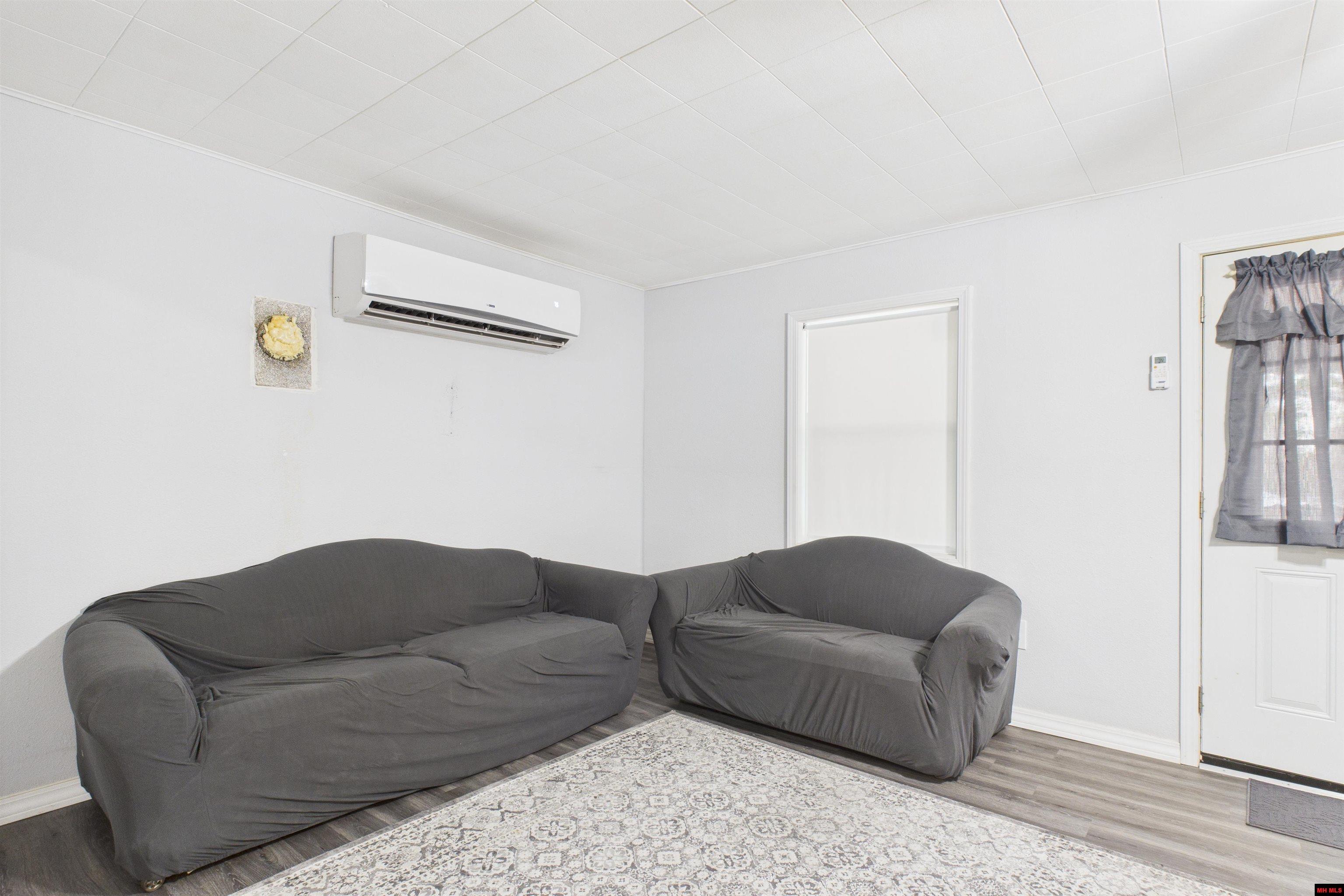 841 FOUT ROAD Gamaliel, AR 72537