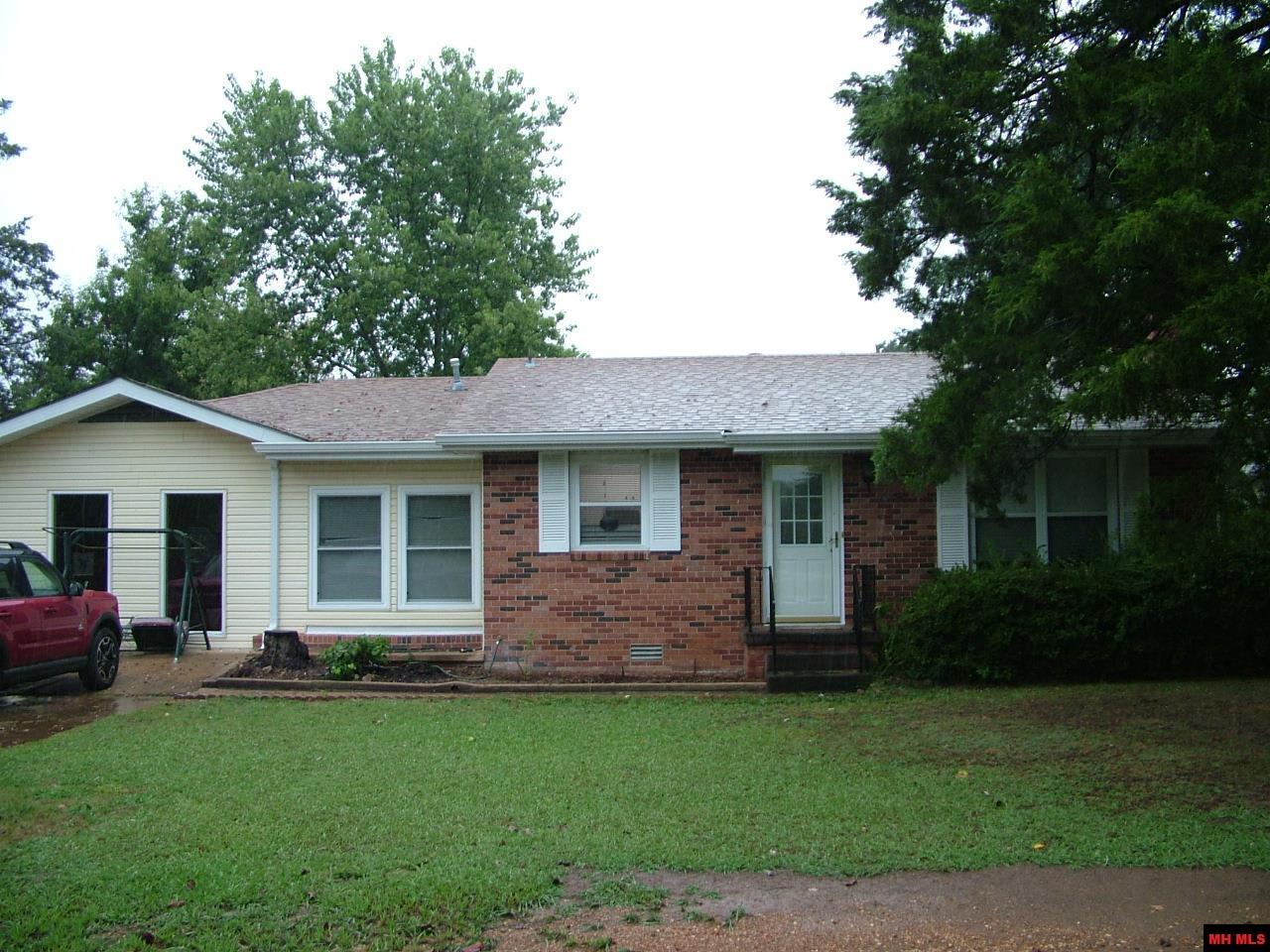 615 LOCUST STREET Mountain Home, AR 72653