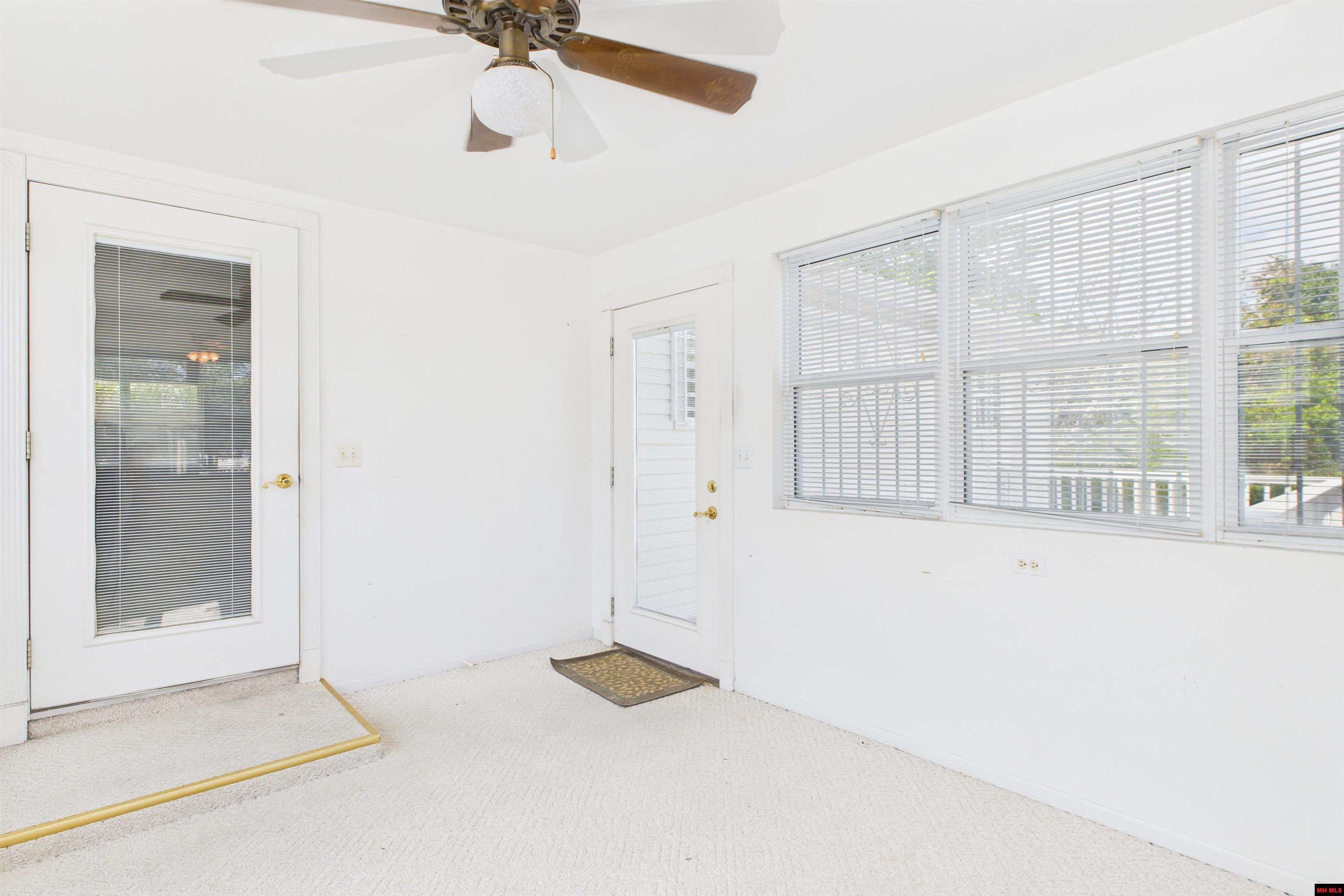 427 HARGRAVE ROAD Mountain Home, AR 72653