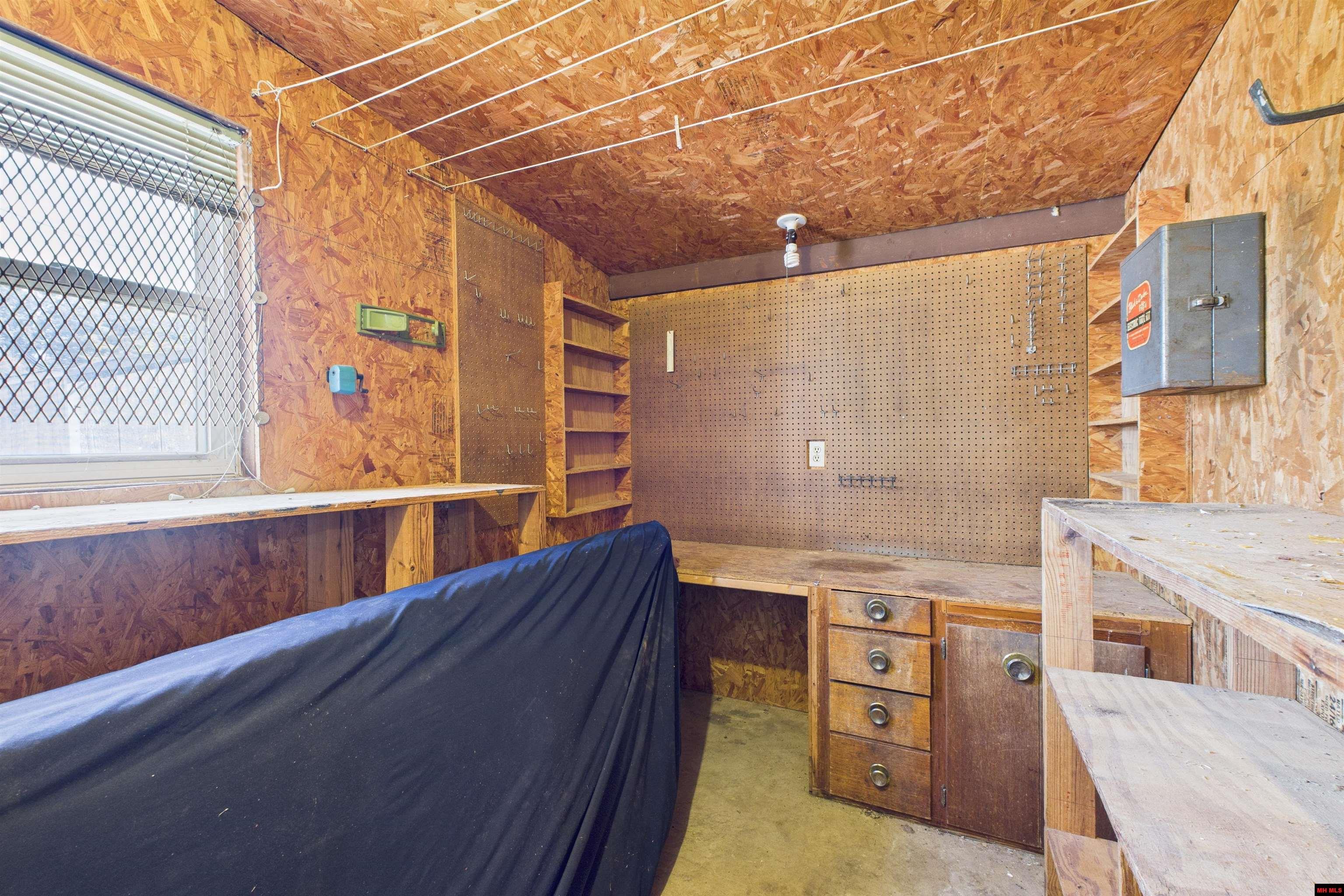 427 HARGRAVE ROAD Mountain Home, AR 72653