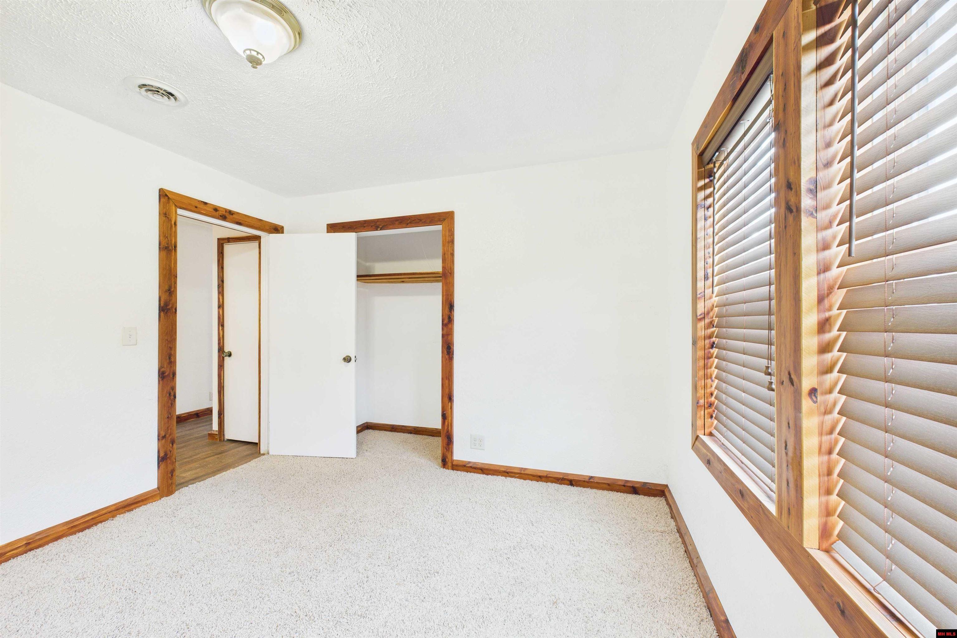 812 SHIRAS STREET Mountain Home, AR