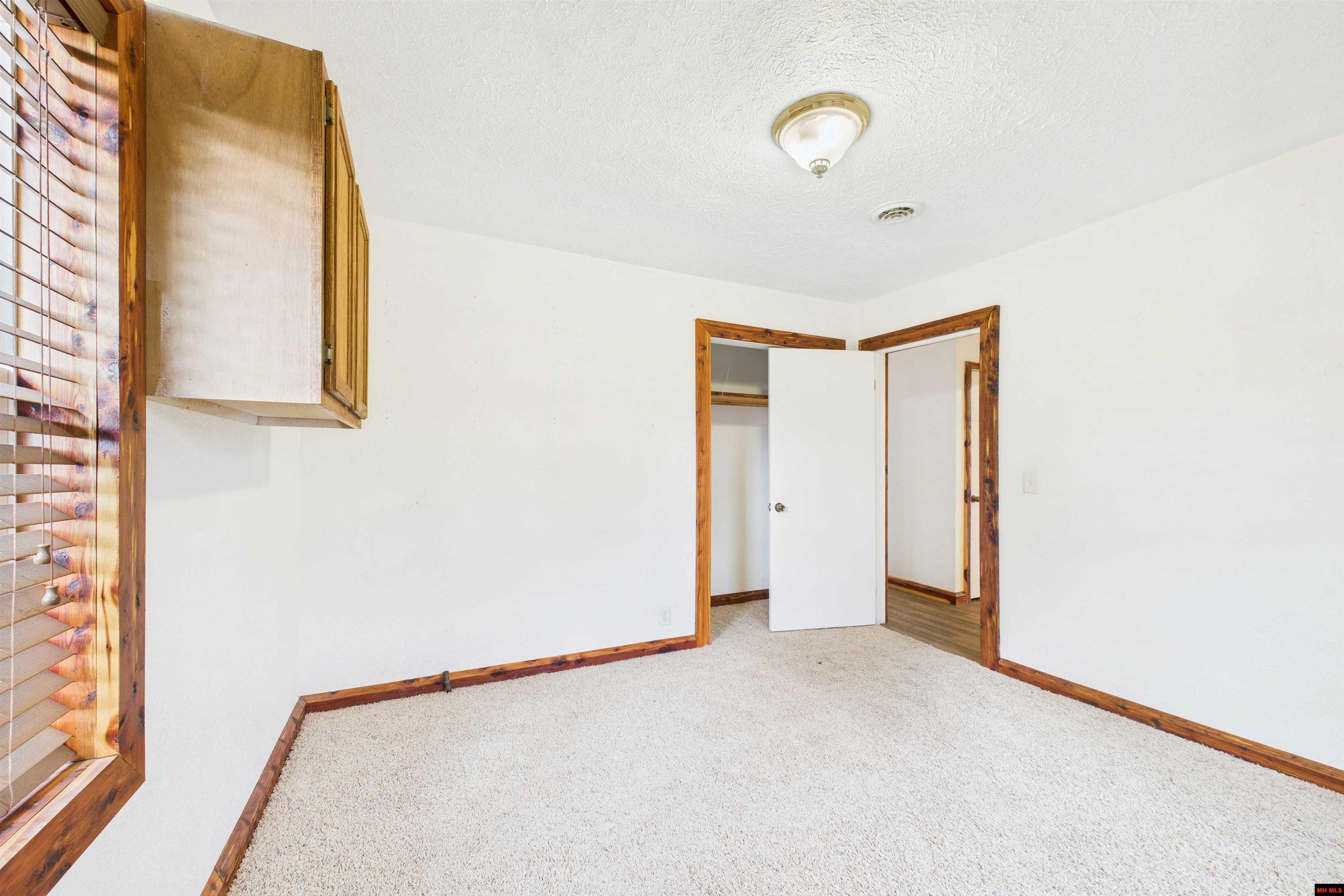 812 SHIRAS STREET Mountain Home, AR