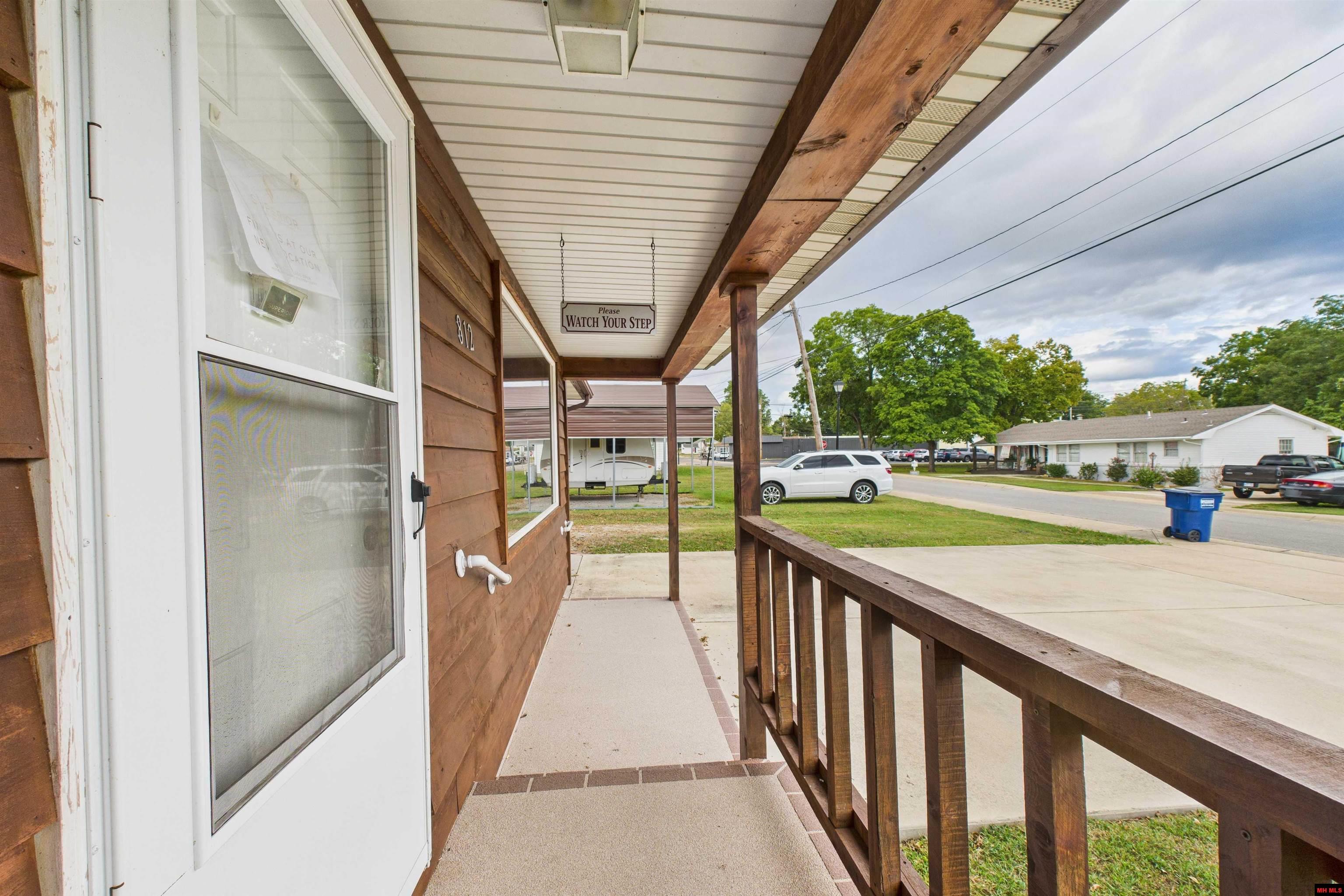 812 SHIRAS STREET Mountain Home, AR