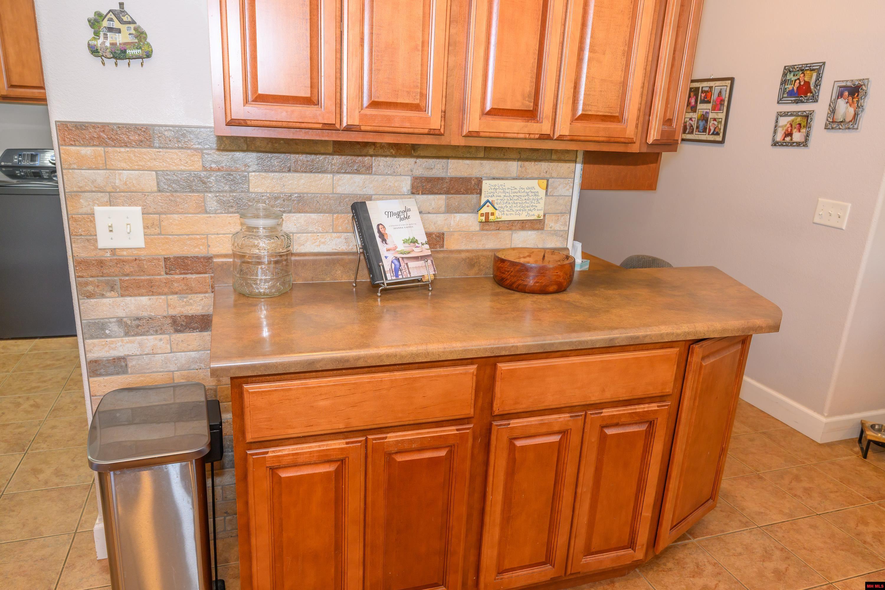 103 MOUNTAIN VALLEY DRIVE Mountain Home, AR