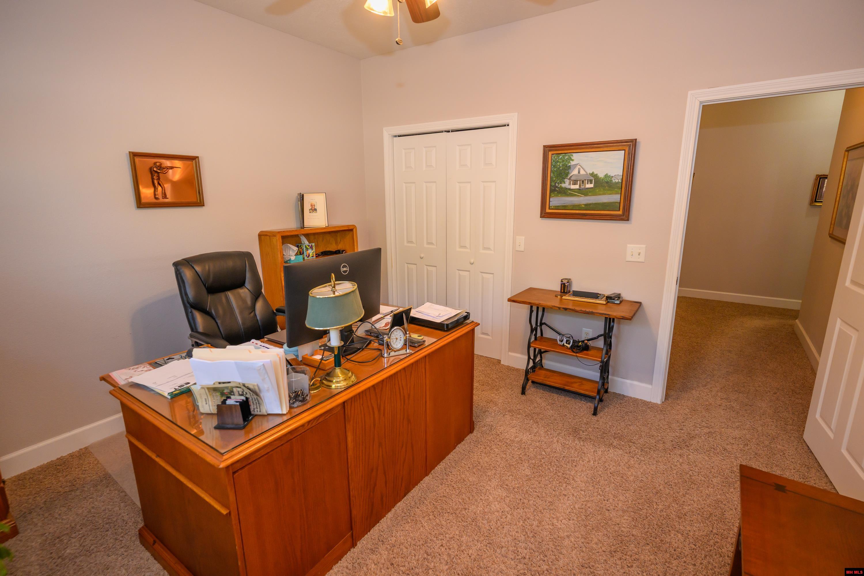 103 MOUNTAIN VALLEY DRIVE Mountain Home, AR