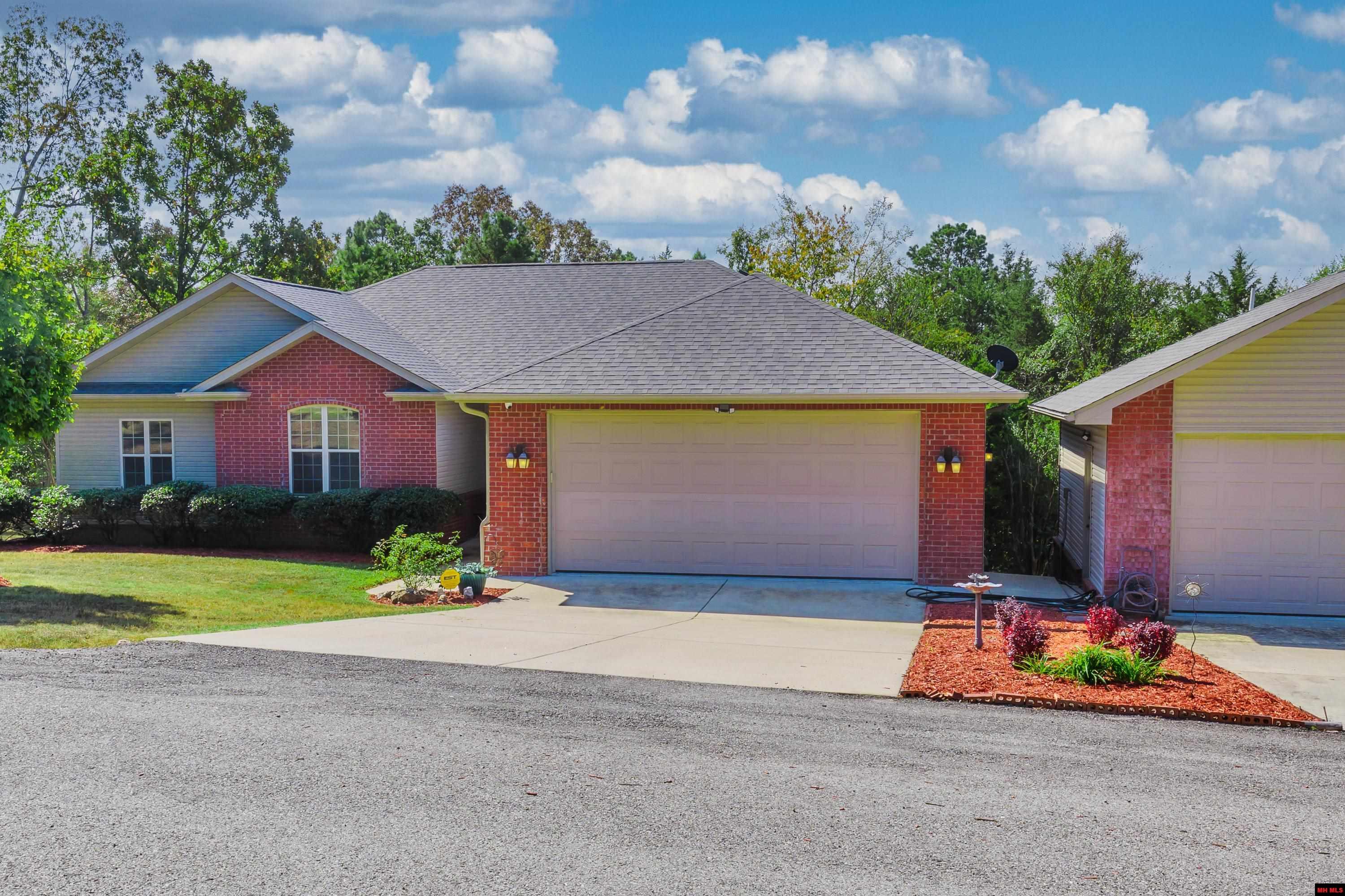 103 MOUNTAIN VALLEY DRIVE Mountain Home, AR