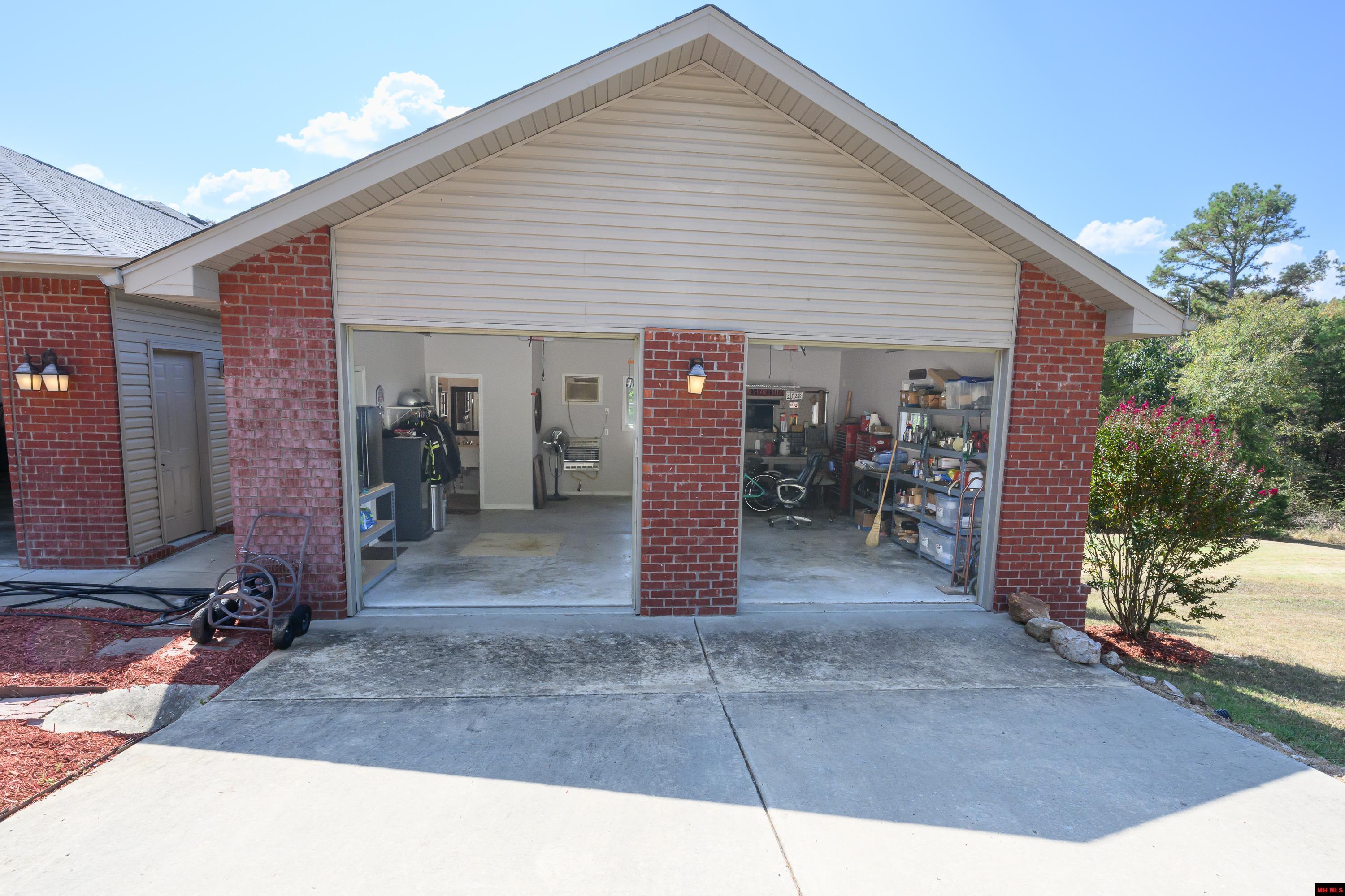 103 MOUNTAIN VALLEY DRIVE Mountain Home, AR