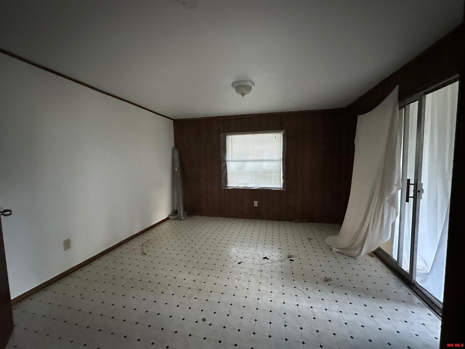 7429 WATTS ROAD Harrison, AR 72601