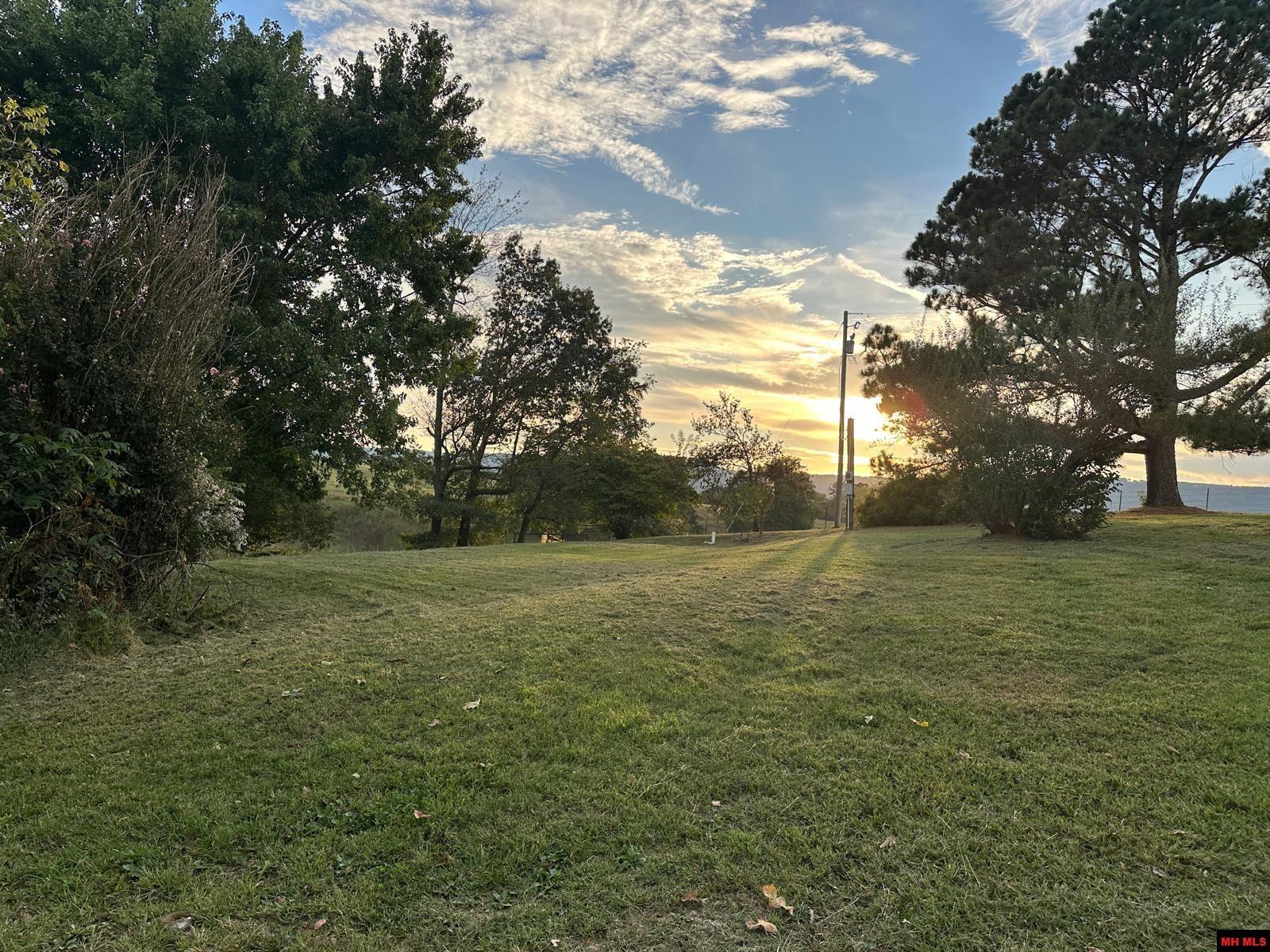 7429 WATTS ROAD Harrison, AR 72601