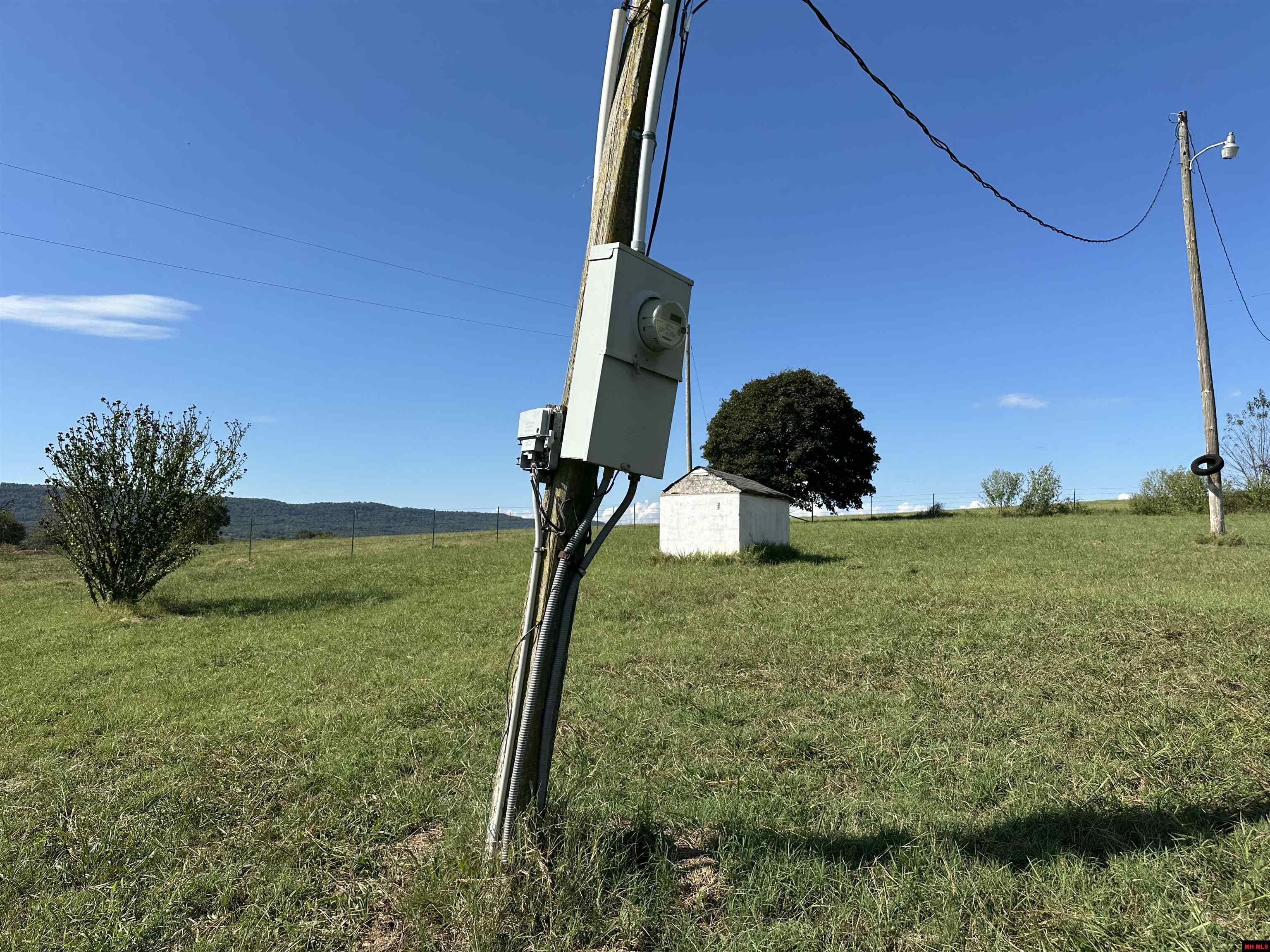 7429 WATTS ROAD Harrison, AR 72601