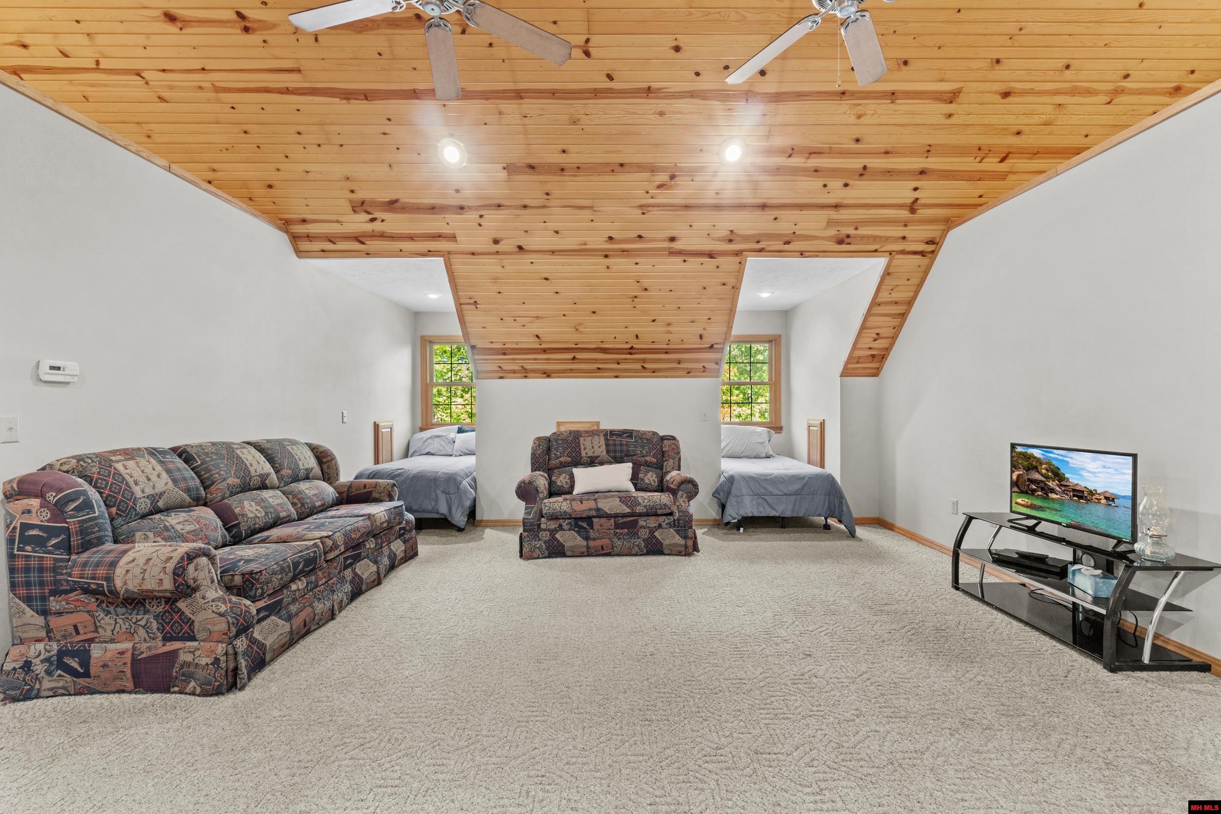 210 MC 8101 Flippin, AR 72634