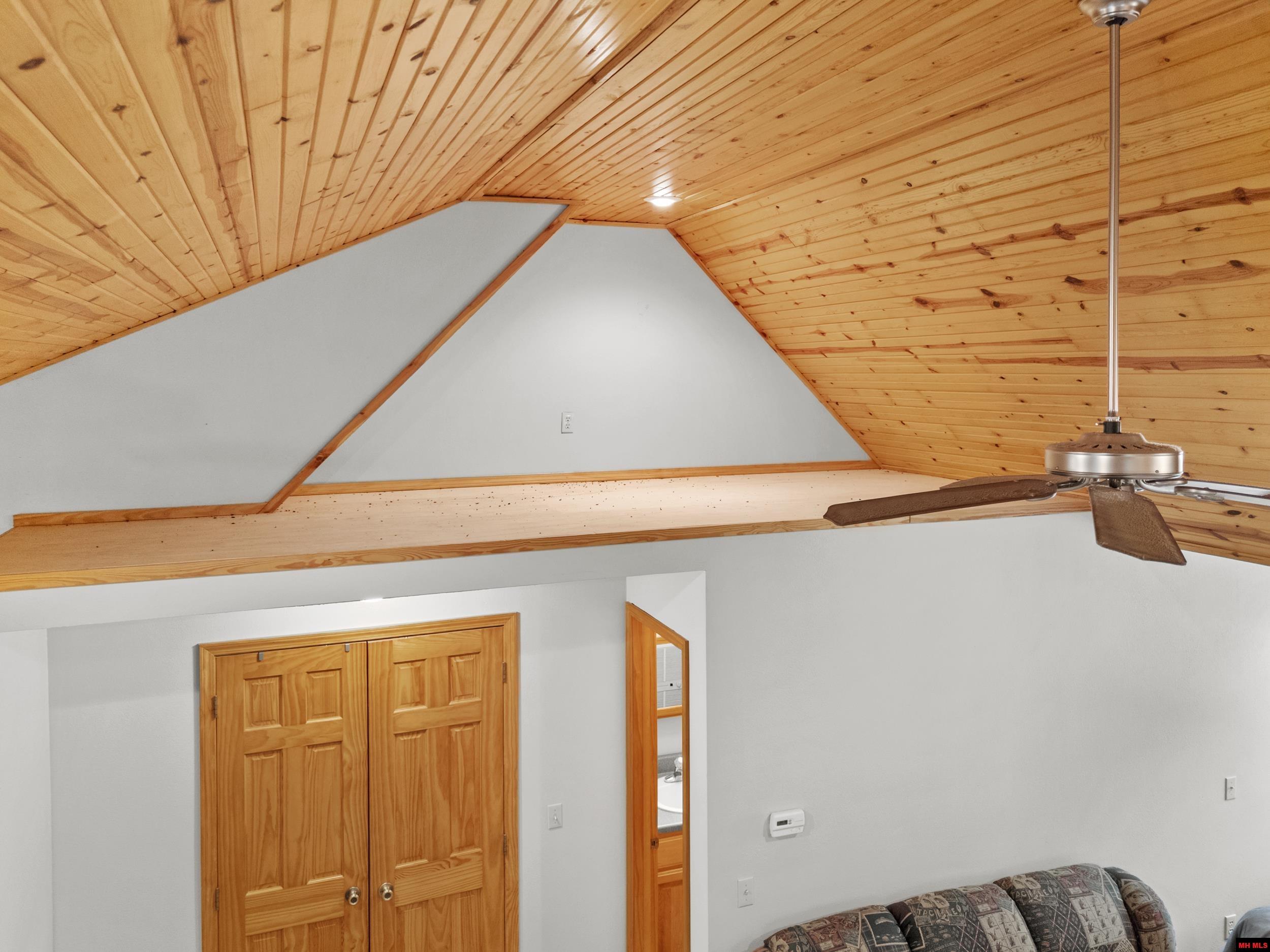 210 MC 8101 Flippin, AR 72634