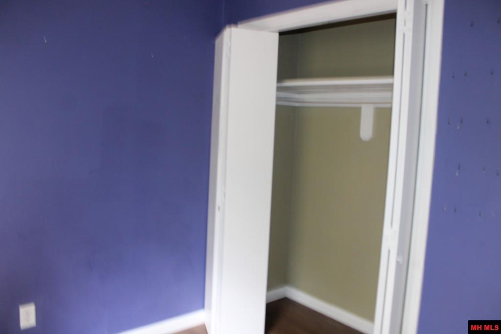 128 WALNUT CIRCLE Yellville, AR