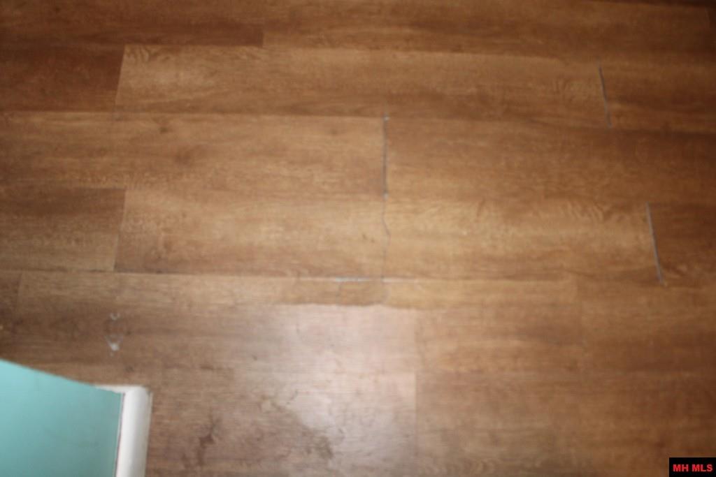 128 WALNUT CIRCLE Yellville, AR