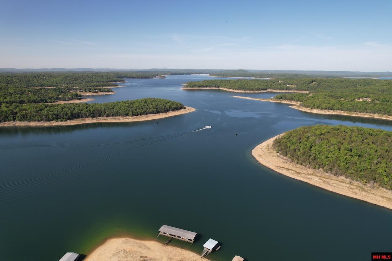 775 CR 505 Mountain Home, AR 72653