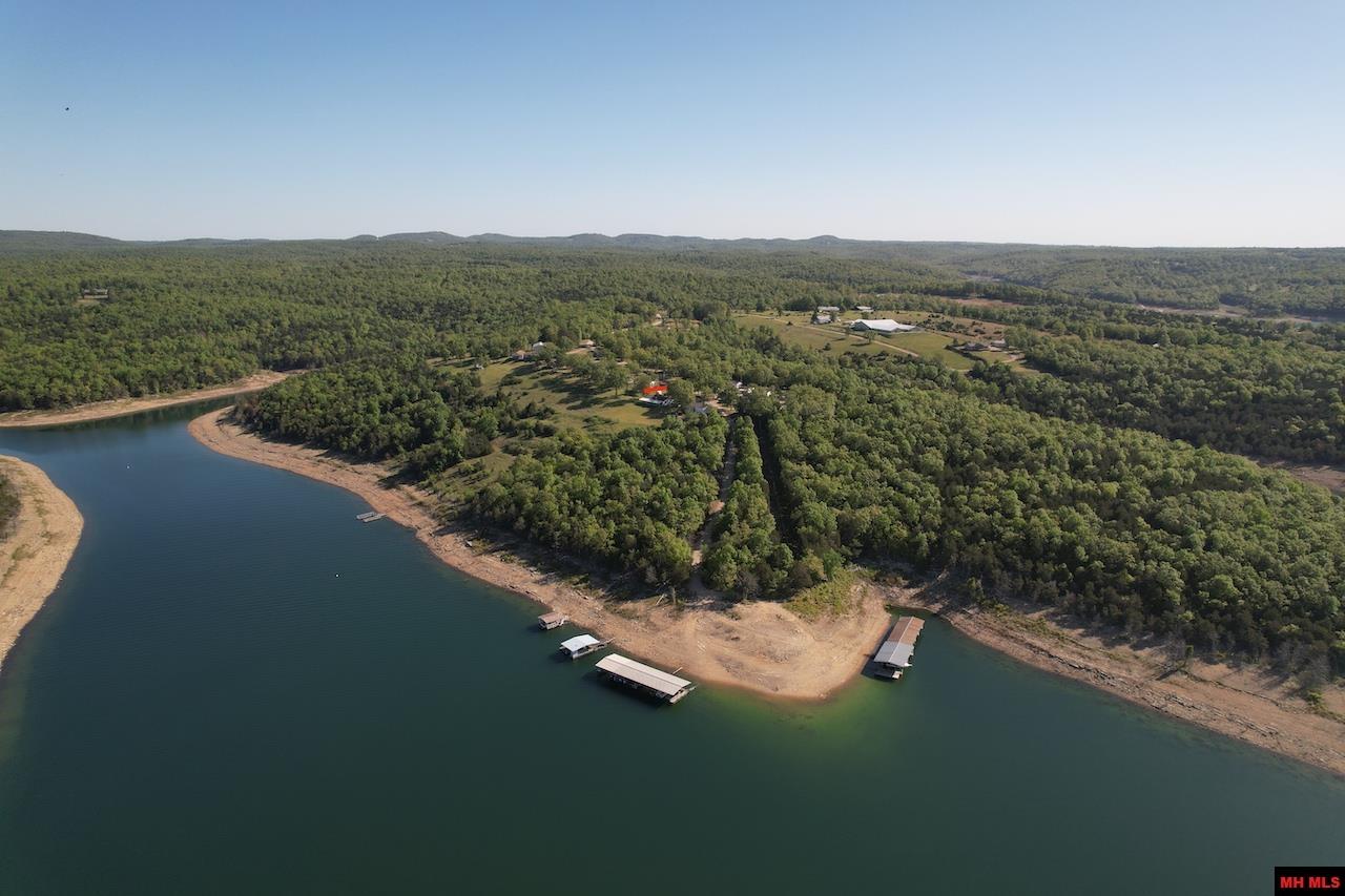 775 CR 505 Mountain Home, AR 72653