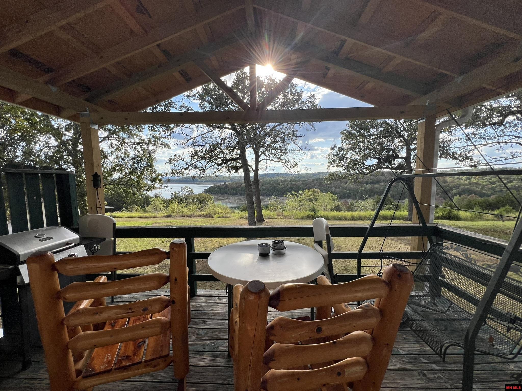 775 CR 505 Mountain Home, AR 72653