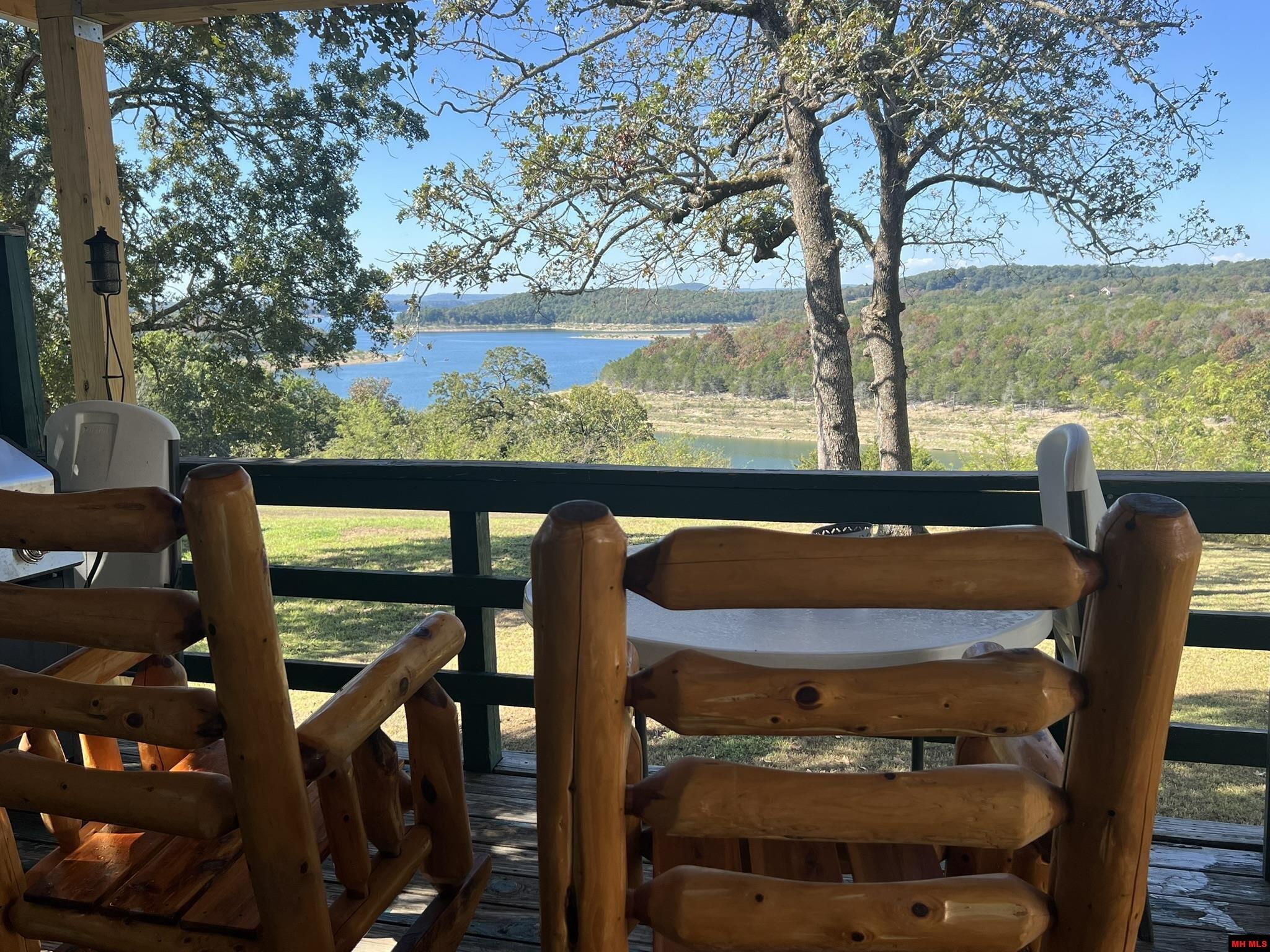 775 CR 505 Mountain Home, AR 72653