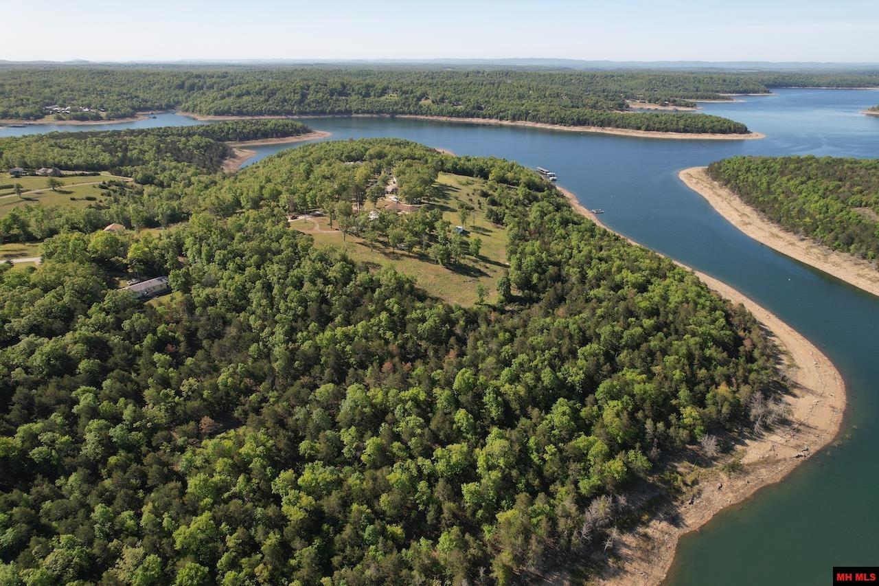 775 CR 505 Mountain Home, AR 72653