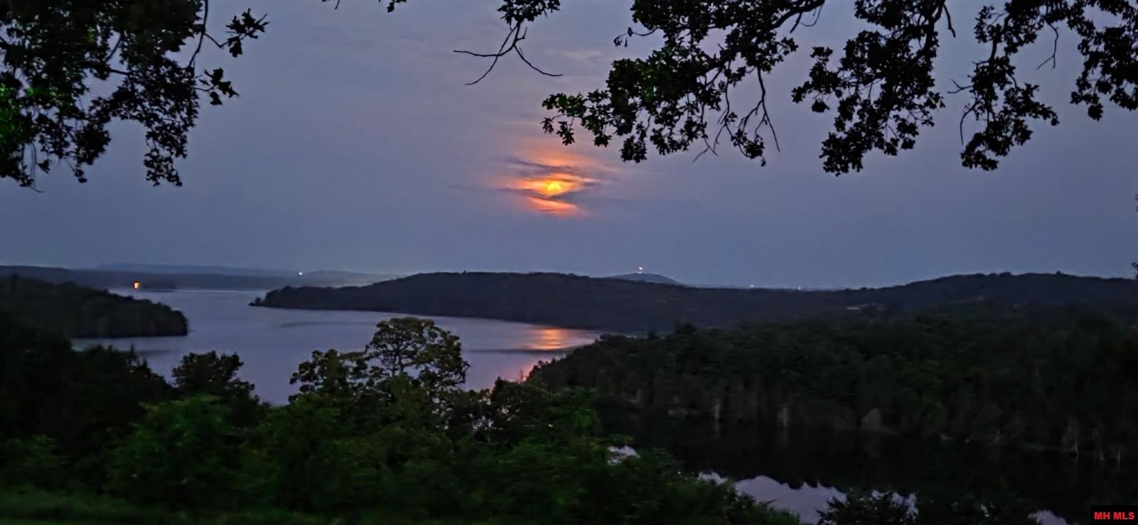 775 CR 505 Mountain Home, AR 72653