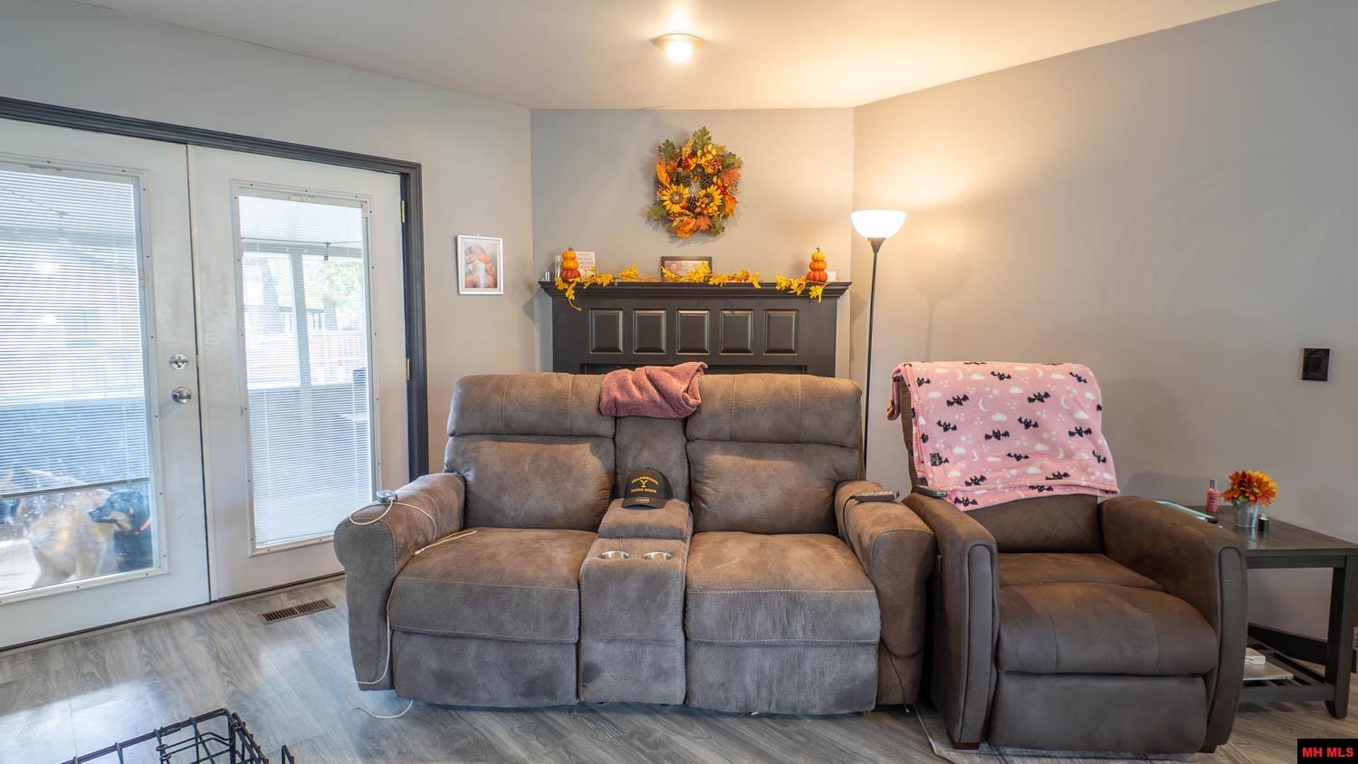 1905 VAN BUREN AVENUE Mountain Home, AR 72653