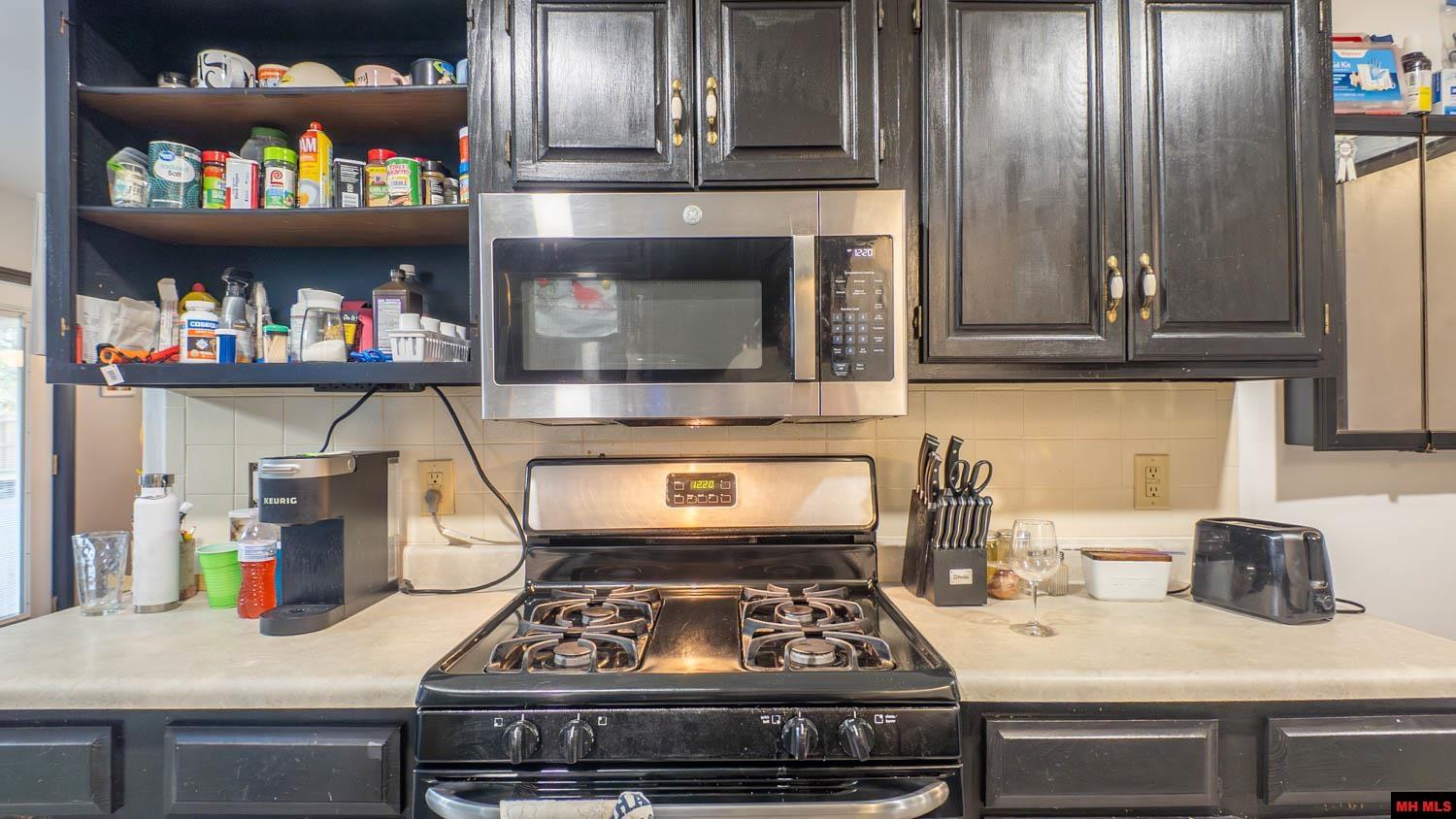 1905 VAN BUREN AVENUE Mountain Home, AR 72653