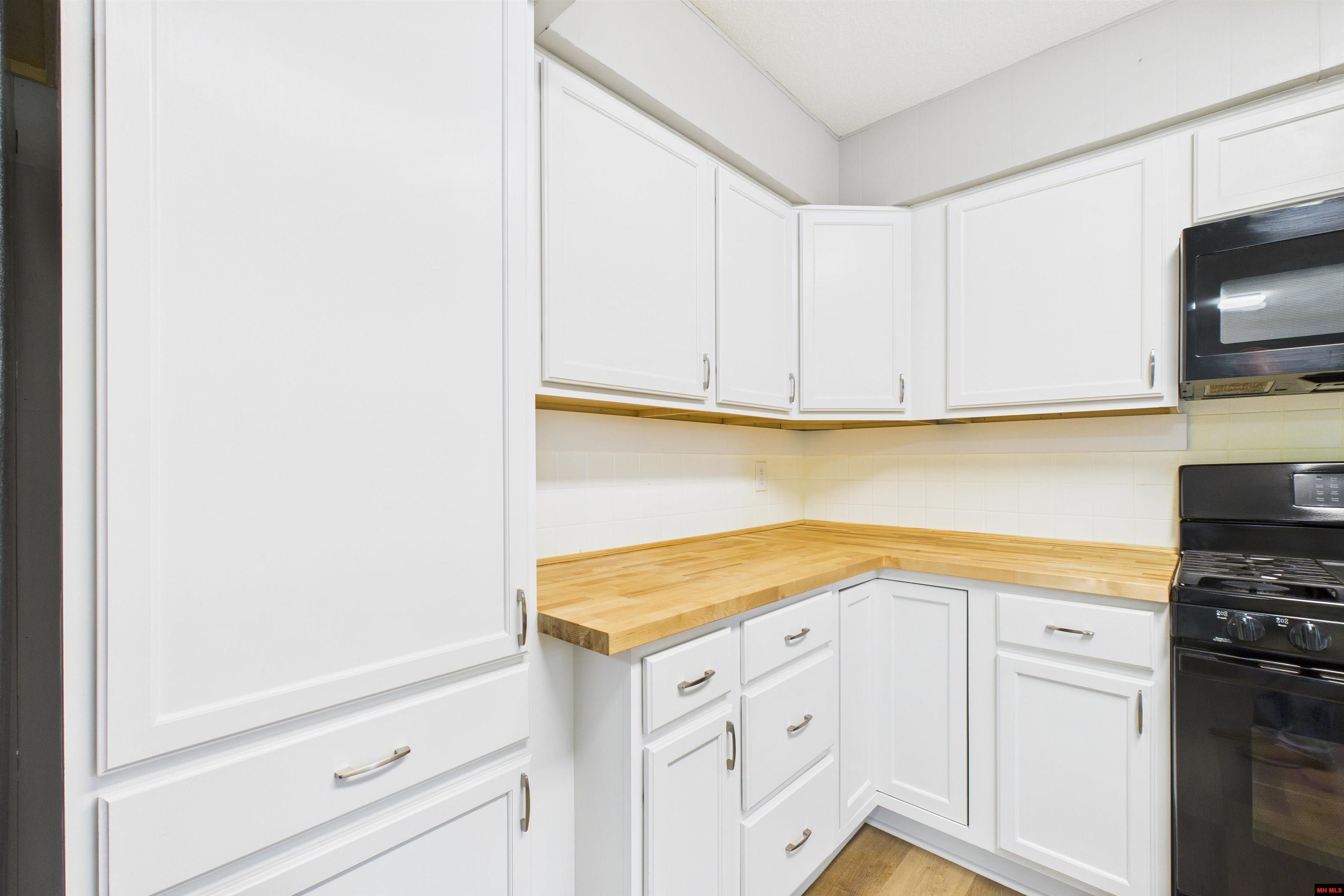 709 WALKER STREET Mountain Home, AR 72653