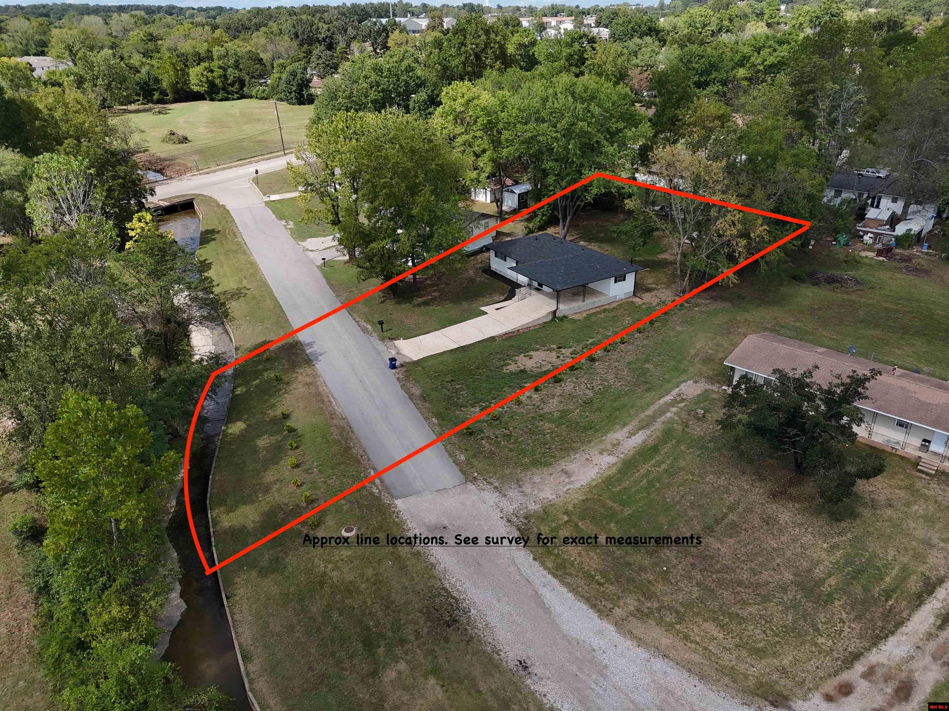 709 WALKER STREET Mountain Home, AR 72653