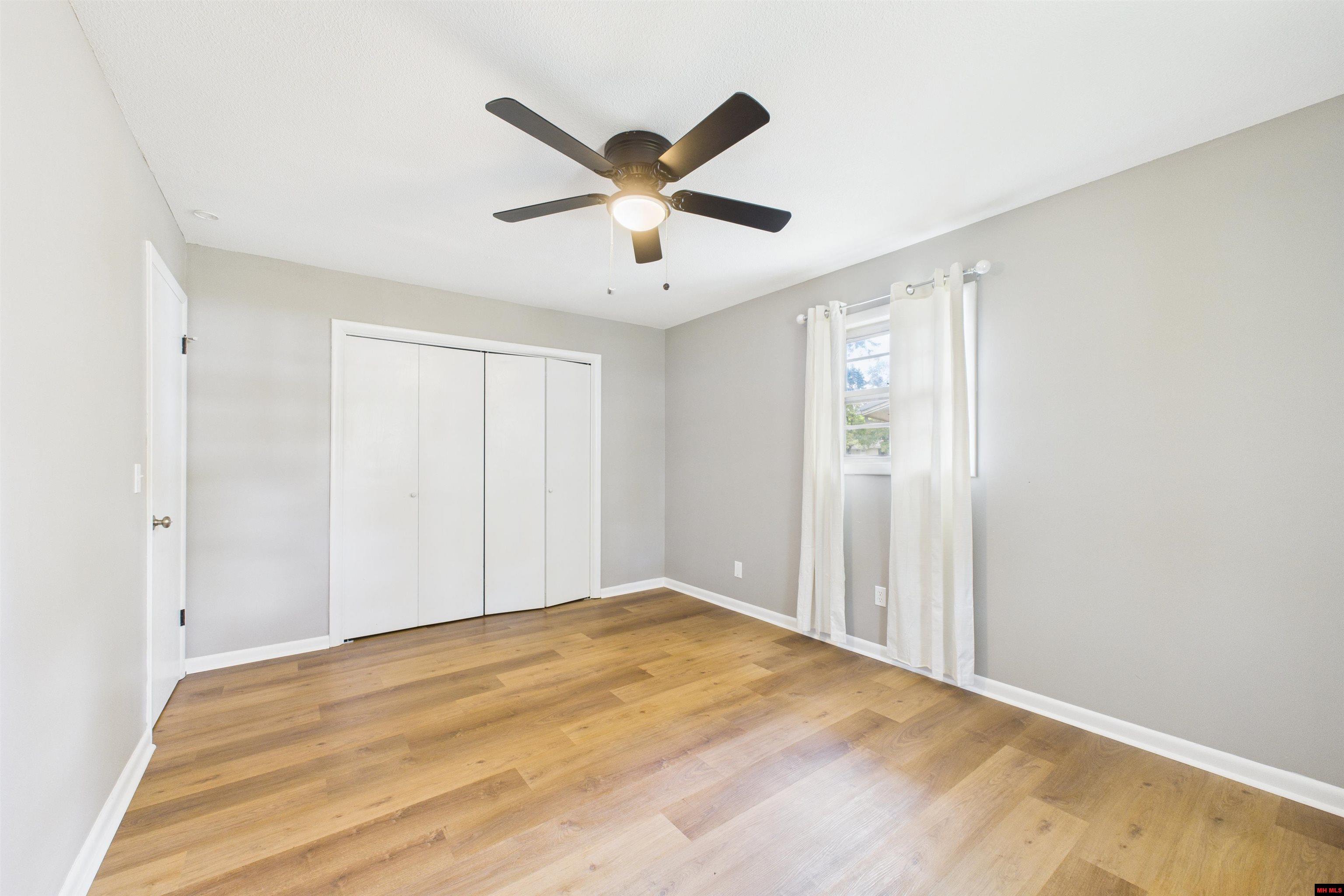 709 WALKER STREET Mountain Home, AR 72653