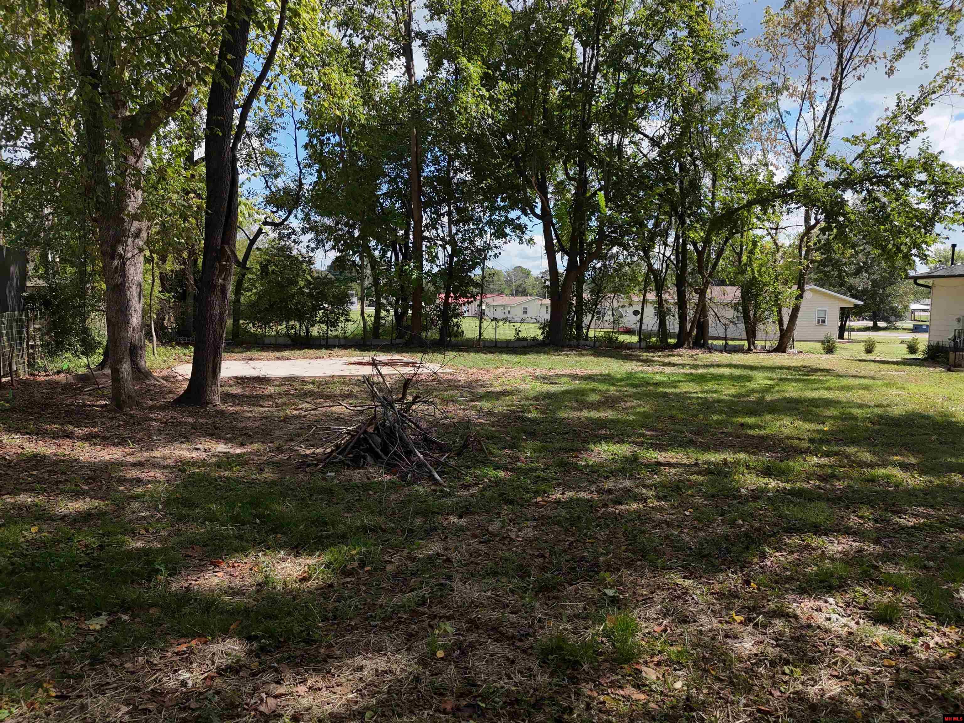 709 WALKER STREET Mountain Home, AR 72653