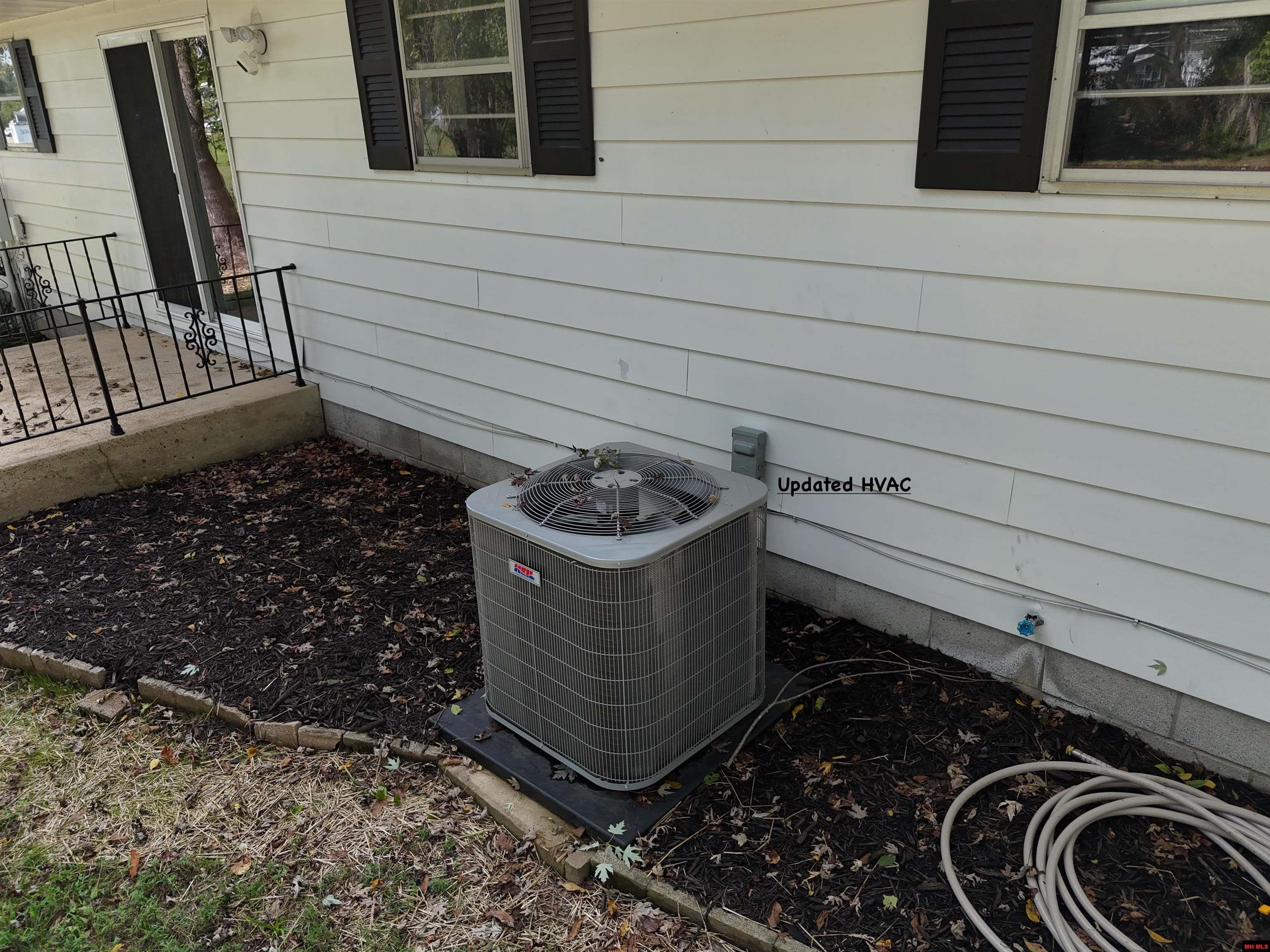 709 WALKER STREET Mountain Home, AR 72653