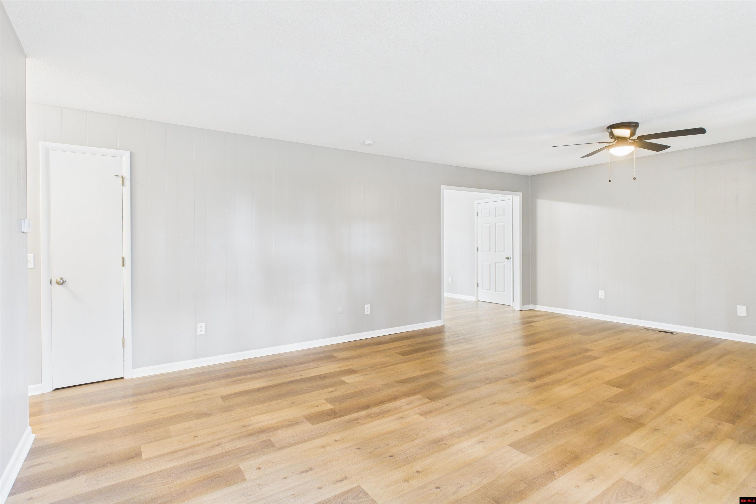 709 WALKER STREET Mountain Home, AR 72653