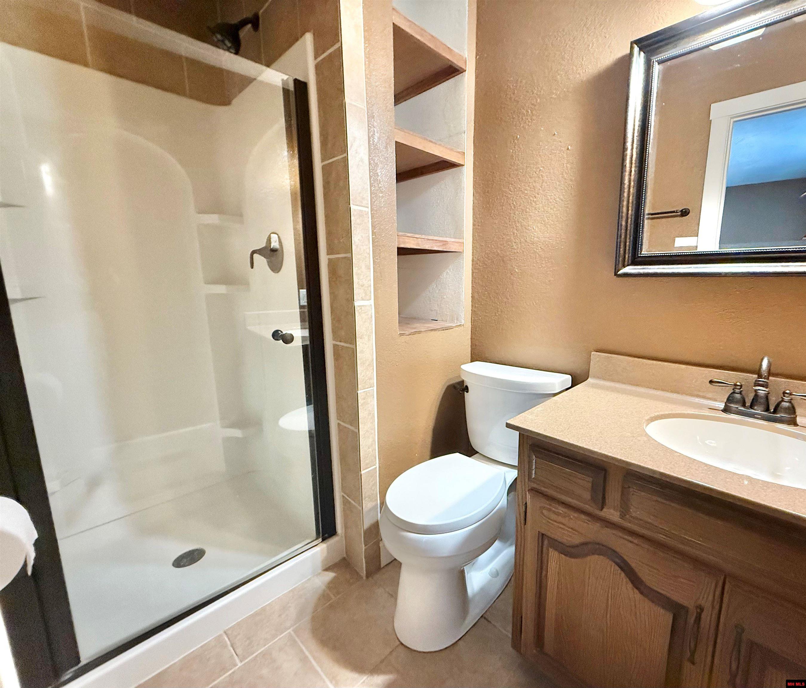 1705 LONOKE AVENUE Mountain Home, AR 72653