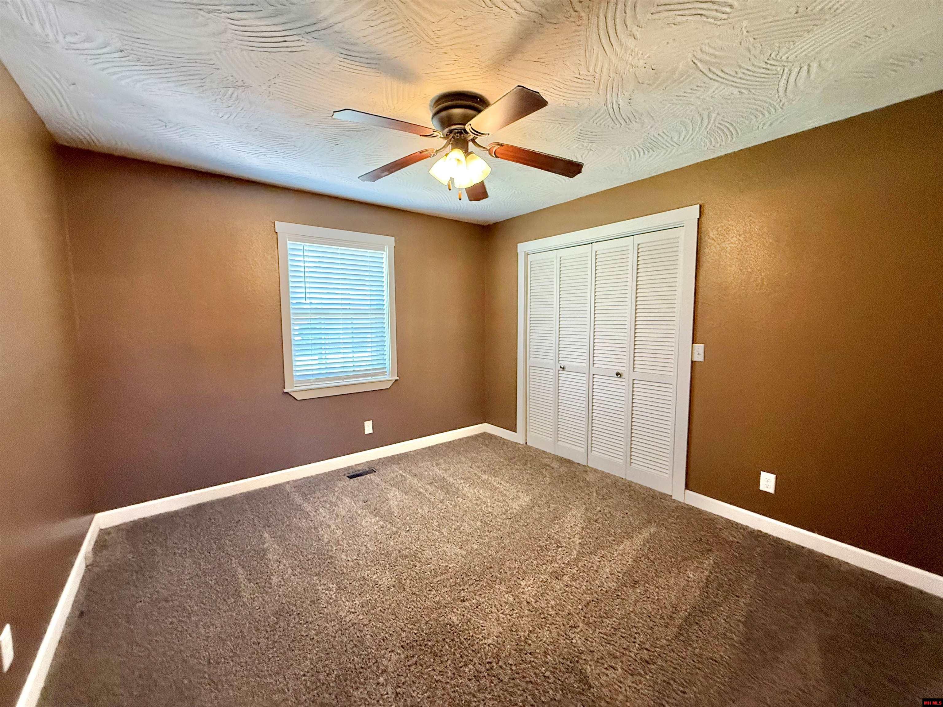 1705 LONOKE AVENUE Mountain Home, AR 72653